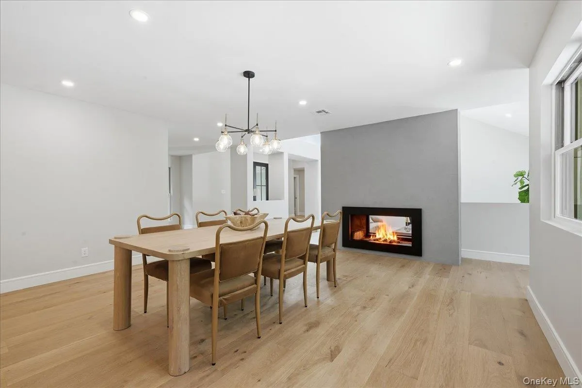 4 Short Path, Smithtown, NY, 4 Bedrooms Bedrooms, 10 Rooms Rooms,3 BathroomsBathrooms,Residential,For Rent,Short,0,KEY1018259 4 Short Path, Smithtown, NY, 4 Bedrooms Bedrooms, 10 Rooms Rooms,3 BathroomsBathrooms,Residential,For Rent,Short,0,KEY1018259