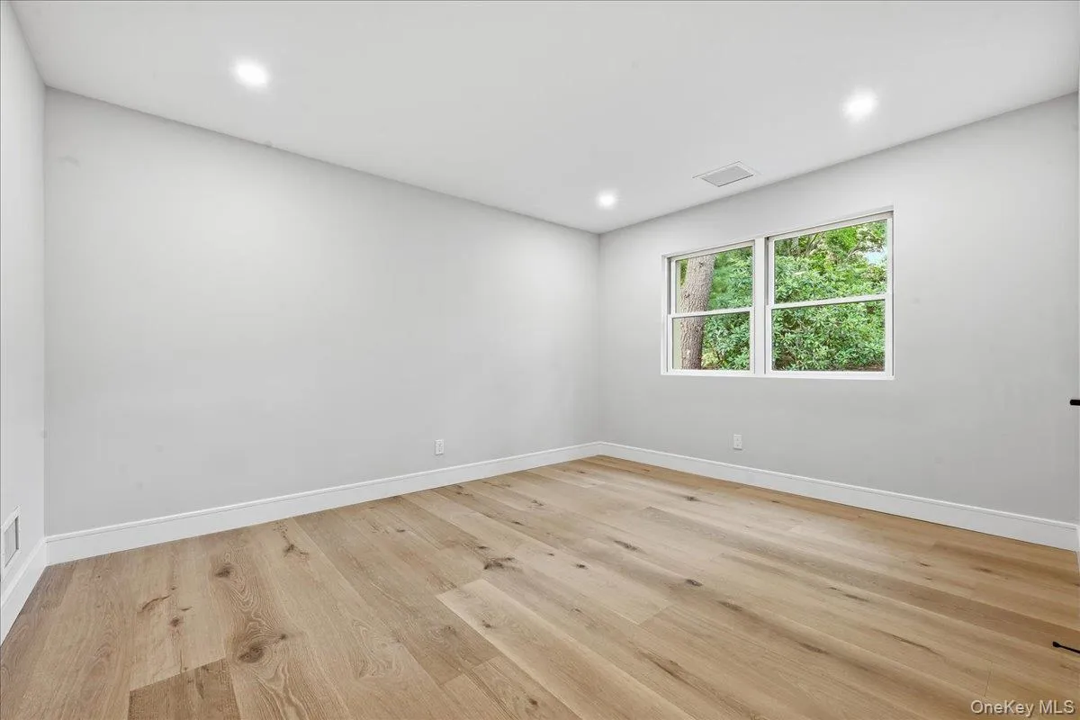 4 Short Path, Smithtown, NY, 4 Bedrooms Bedrooms, 10 Rooms Rooms,3 BathroomsBathrooms,Residential,For Rent,Short,0,KEY1018259 4 Short Path, Smithtown, NY, 4 Bedrooms Bedrooms, 10 Rooms Rooms,3 BathroomsBathrooms,Residential,For Rent,Short,0,KEY1018259