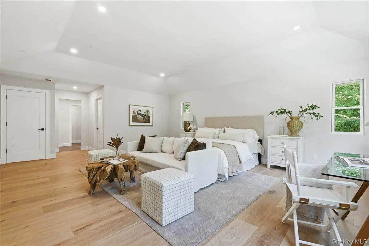 4 Short Path, Smithtown, NY, 4 Bedrooms Bedrooms, 10 Rooms Rooms,3 BathroomsBathrooms,Residential,For Rent,Short,0,KEY1018259 4 Short Path, Smithtown, NY, 4 Bedrooms Bedrooms, 10 Rooms Rooms,3 BathroomsBathrooms,Residential,For Rent,Short,0,KEY1018259