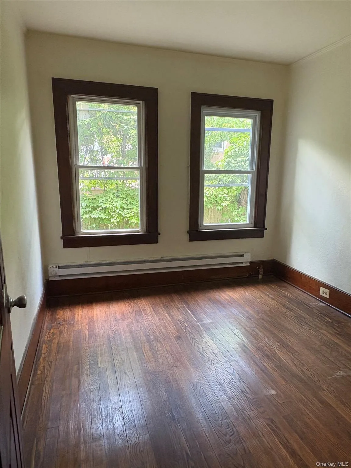 464 Route 17M, Wallkill, NY, 3 Bedrooms Bedrooms, 4 Rooms Rooms,1 BathroomBathrooms,Residential Lease,For Rent,Route 17M,0,KEY1018264 464 Route 17M, Wallkill, NY, 3 Bedrooms Bedrooms, 4 Rooms Rooms,1 BathroomBathrooms,Residential Lease,For Rent,Route 17M,0,KEY1018264