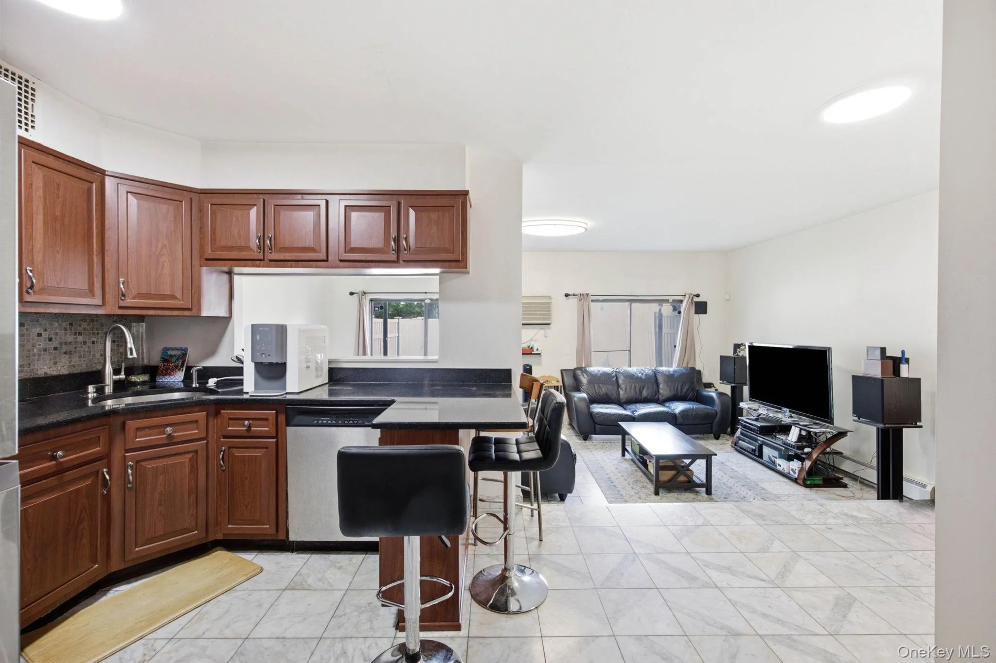 425 Schorr Drive, New York, NY, 2 Bedrooms Bedrooms, 6 Rooms Rooms,2 BathroomsBathrooms,Residential,For Rent,Schorr,0,KEY1018265 425 Schorr Drive, New York, NY, 2 Bedrooms Bedrooms, 6 Rooms Rooms,2 BathroomsBathrooms,Residential,For Rent,Schorr,0,KEY1018265