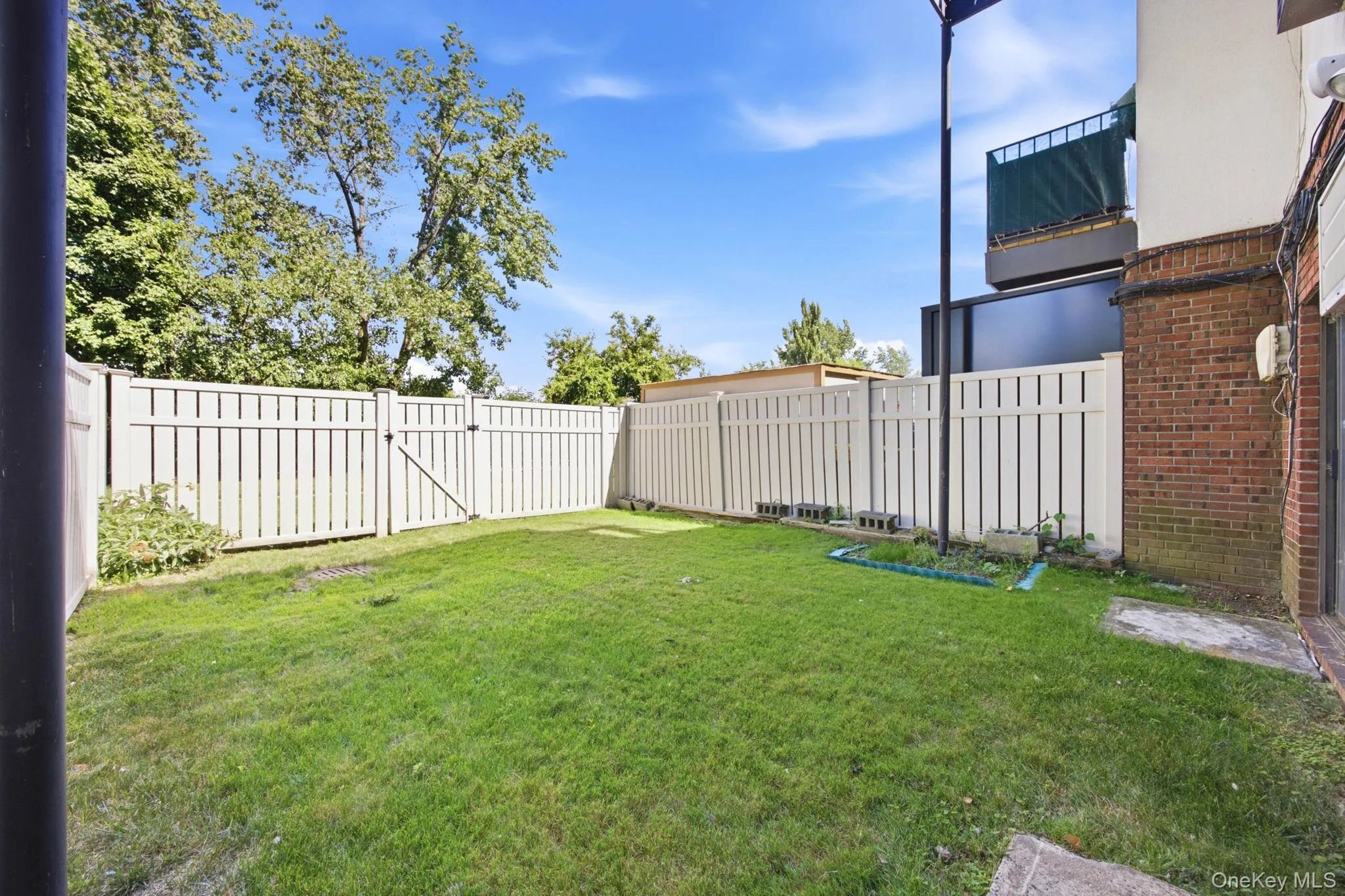 425 Schorr Drive, New York, NY, 2 Bedrooms Bedrooms, 6 Rooms Rooms,2 BathroomsBathrooms,Residential,For Rent,Schorr,0,KEY1018265 425 Schorr Drive, New York, NY, 2 Bedrooms Bedrooms, 6 Rooms Rooms,2 BathroomsBathrooms,Residential,For Rent,Schorr,0,KEY1018265