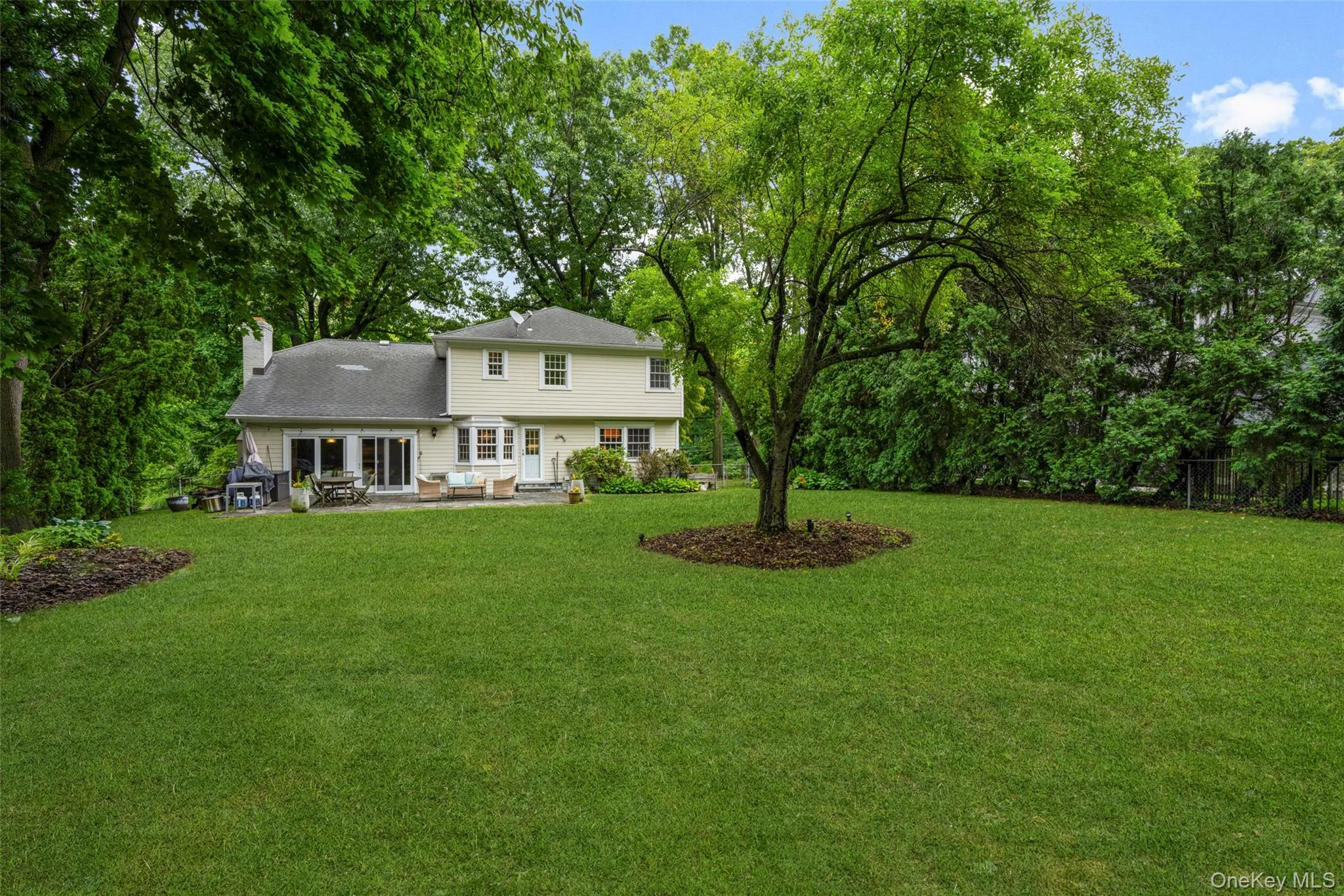 341 Orienta Avenue, Mamaroneck, NY, 4 Bedrooms Bedrooms, 8 Rooms Rooms,2 BathroomsBathrooms,Residential Lease,For Rent,Orienta,0,1018269 341 Orienta Avenue, Mamaroneck, NY, 4 Bedrooms Bedrooms, 8 Rooms Rooms,2 BathroomsBathrooms,Residential Lease,For Rent,Orienta,0,1018269