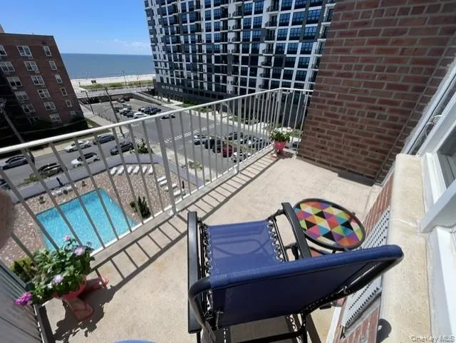 210 E Broadway, Long Beach, NY, 1 Bedroom Bedrooms, 4 Rooms Rooms,1 BathroomBathrooms,Residential,For Rent,E Broadway,0,KEY1018270 210 E Broadway, Long Beach, NY, 1 Bedroom Bedrooms, 4 Rooms Rooms,1 BathroomBathrooms,Residential,For Rent,E Broadway,0,KEY1018270