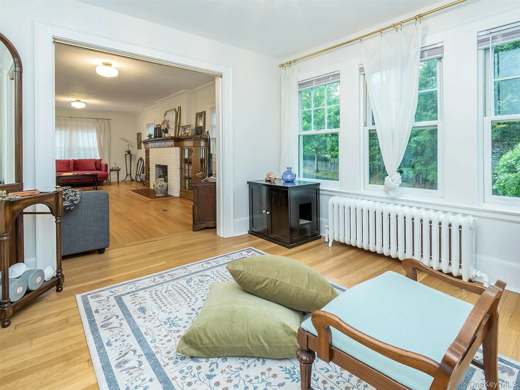 33 Oakland Street, Huntington, NY, 4 Bedrooms Bedrooms, 8 Rooms Rooms,1 BathroomBathrooms,Residential,For Rent,Oakland,0,KEY1018275 33 Oakland Street, Huntington, NY, 4 Bedrooms Bedrooms, 8 Rooms Rooms,1 BathroomBathrooms,Residential,For Rent,Oakland,0,KEY1018275