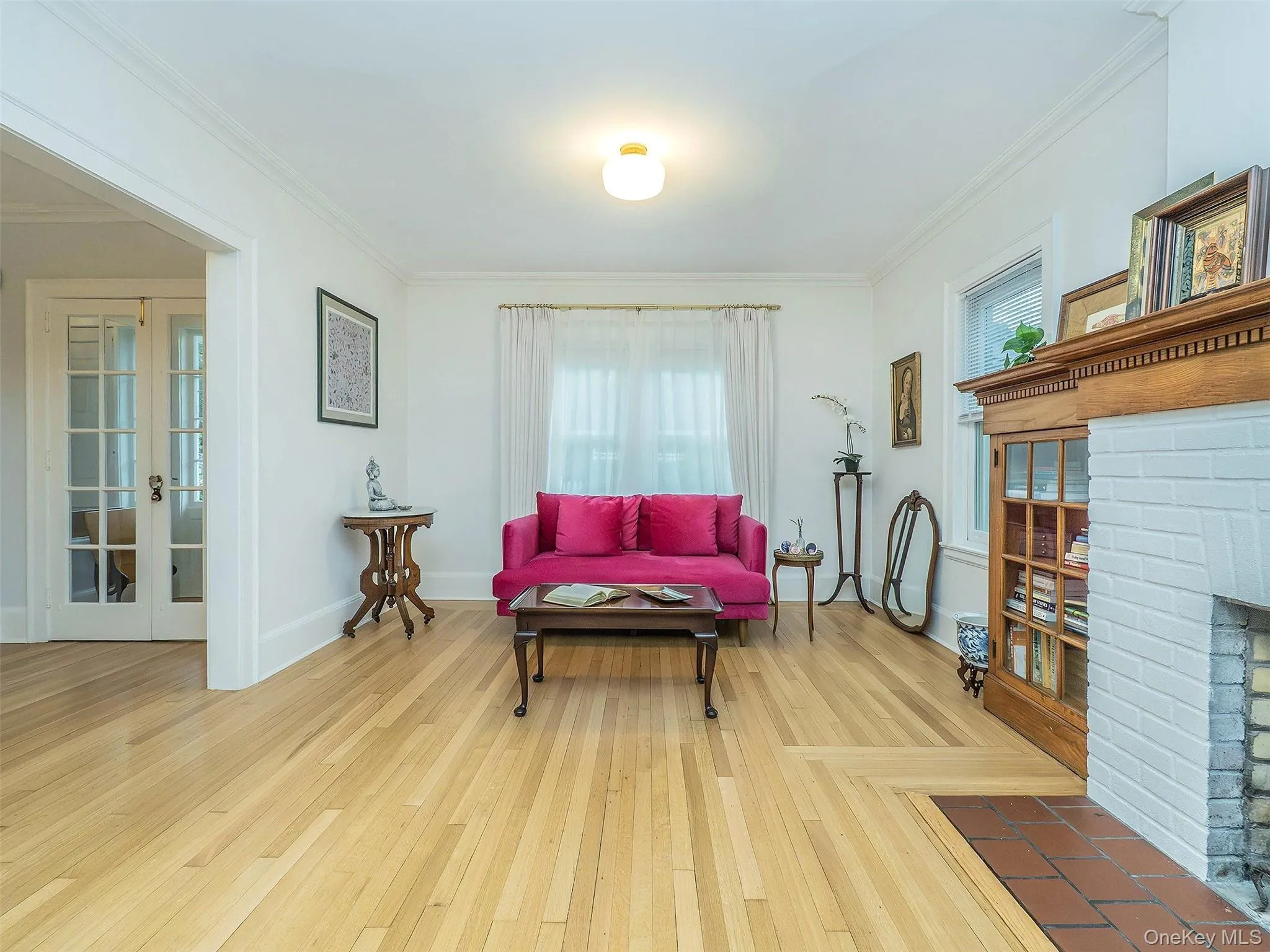 33 Oakland Street, Huntington, NY, 4 Bedrooms Bedrooms, 8 Rooms Rooms,1 BathroomBathrooms,Residential,For Rent,Oakland,0,KEY1018275 33 Oakland Street, Huntington, NY, 4 Bedrooms Bedrooms, 8 Rooms Rooms,1 BathroomBathrooms,Residential,For Rent,Oakland,0,KEY1018275