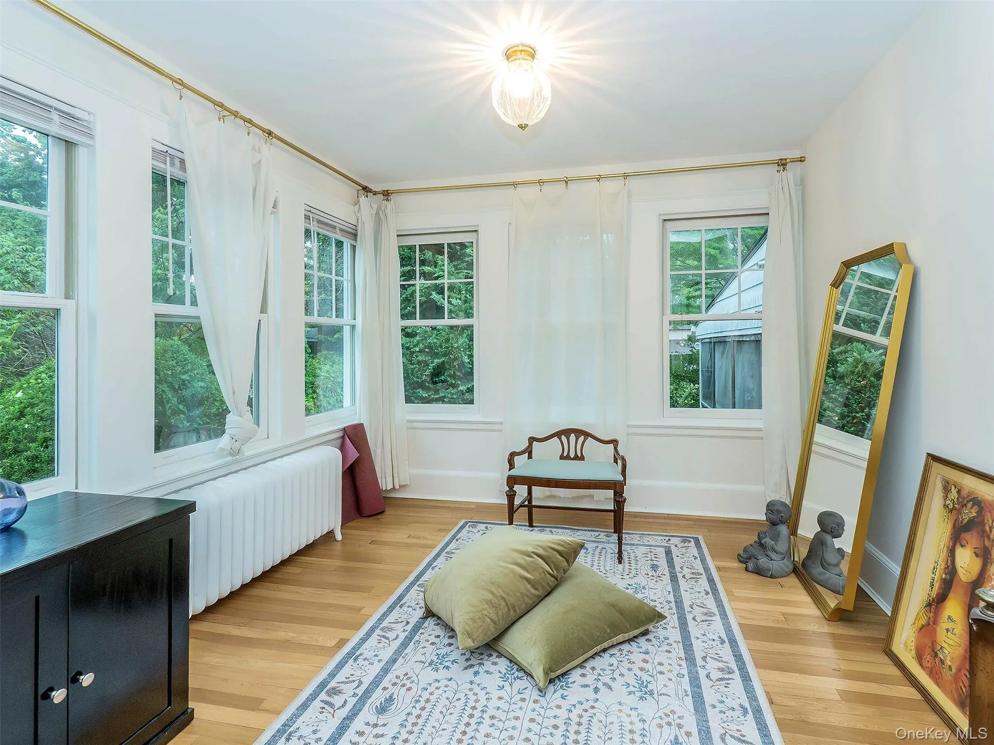 33 Oakland Street, Huntington, NY, 4 Bedrooms Bedrooms, 8 Rooms Rooms,1 BathroomBathrooms,Residential,For Rent,Oakland,0,KEY1018275 33 Oakland Street, Huntington, NY, 4 Bedrooms Bedrooms, 8 Rooms Rooms,1 BathroomBathrooms,Residential,For Rent,Oakland,0,KEY1018275