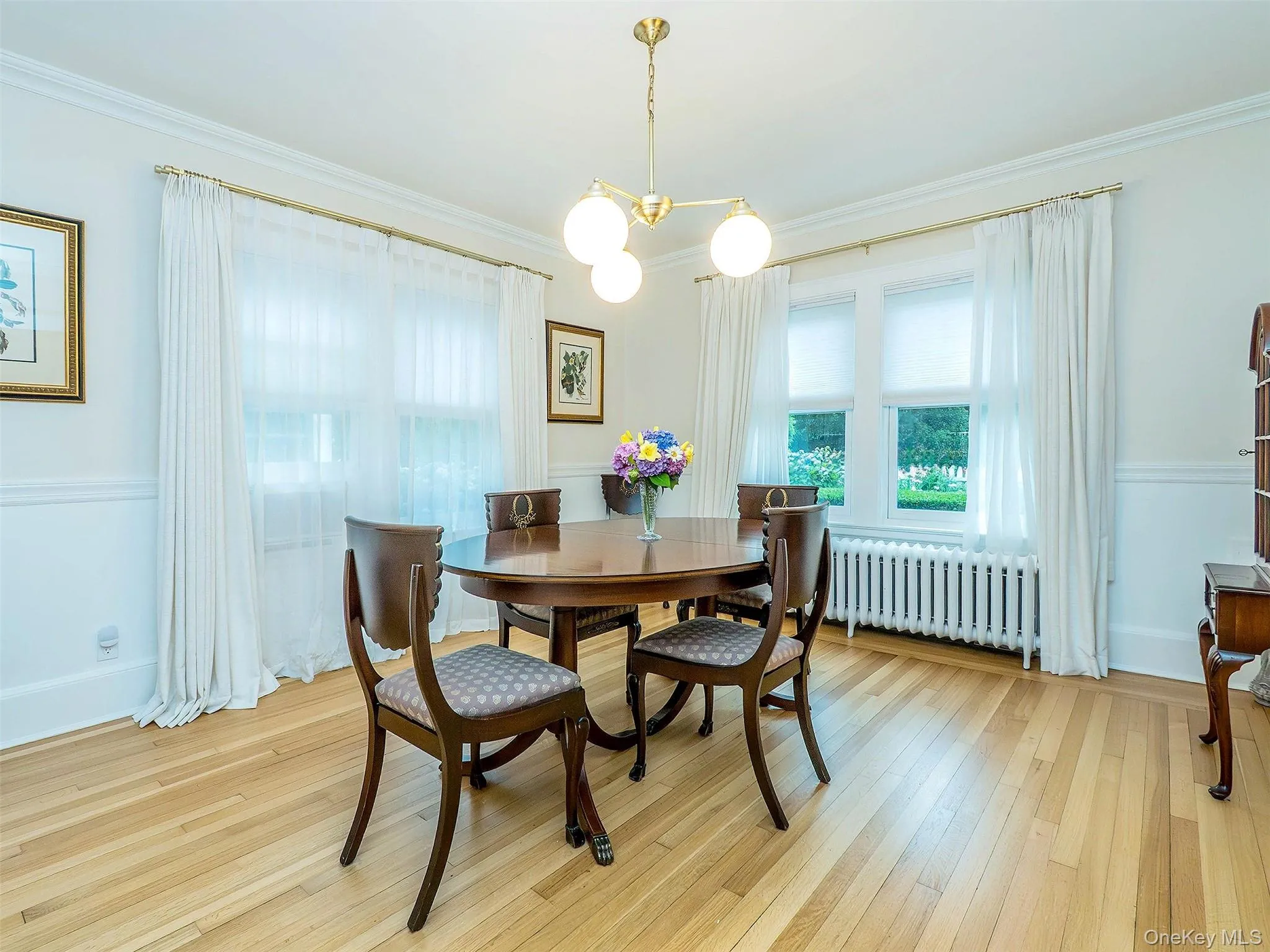 33 Oakland Street, Huntington, NY, 4 Bedrooms Bedrooms, 8 Rooms Rooms,1 BathroomBathrooms,Residential,For Rent,Oakland,0,KEY1018275 33 Oakland Street, Huntington, NY, 4 Bedrooms Bedrooms, 8 Rooms Rooms,1 BathroomBathrooms,Residential,For Rent,Oakland,0,KEY1018275