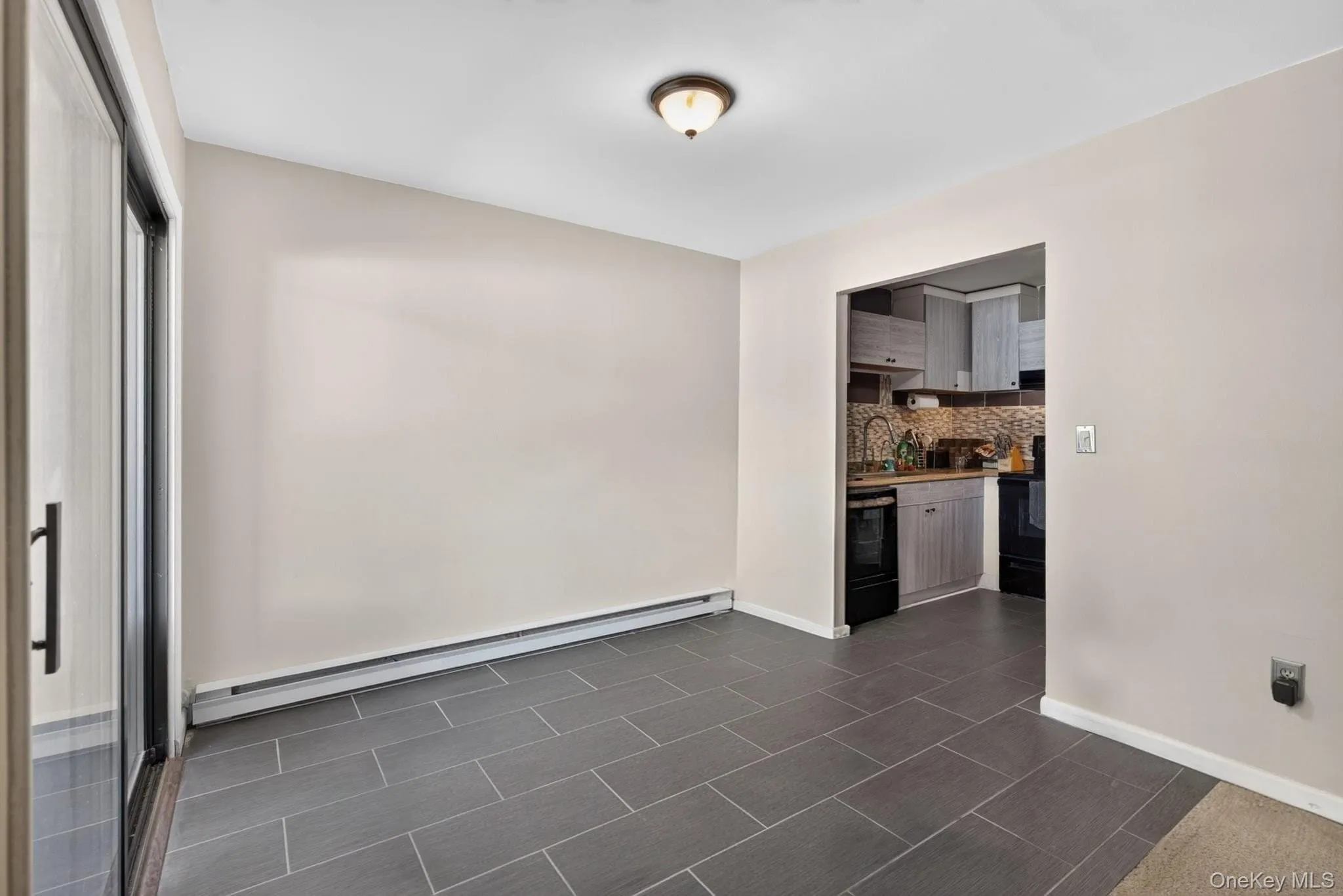 22 Scarborough Lane, Wappinger, NY, 1 Bedroom Bedrooms, 4 Rooms Rooms,1 BathroomBathrooms,Residential,For Rent,Scarborough,0,KEY1018281 22 Scarborough Lane, Wappinger, NY, 1 Bedroom Bedrooms, 4 Rooms Rooms,1 BathroomBathrooms,Residential,For Rent,Scarborough,0,KEY1018281