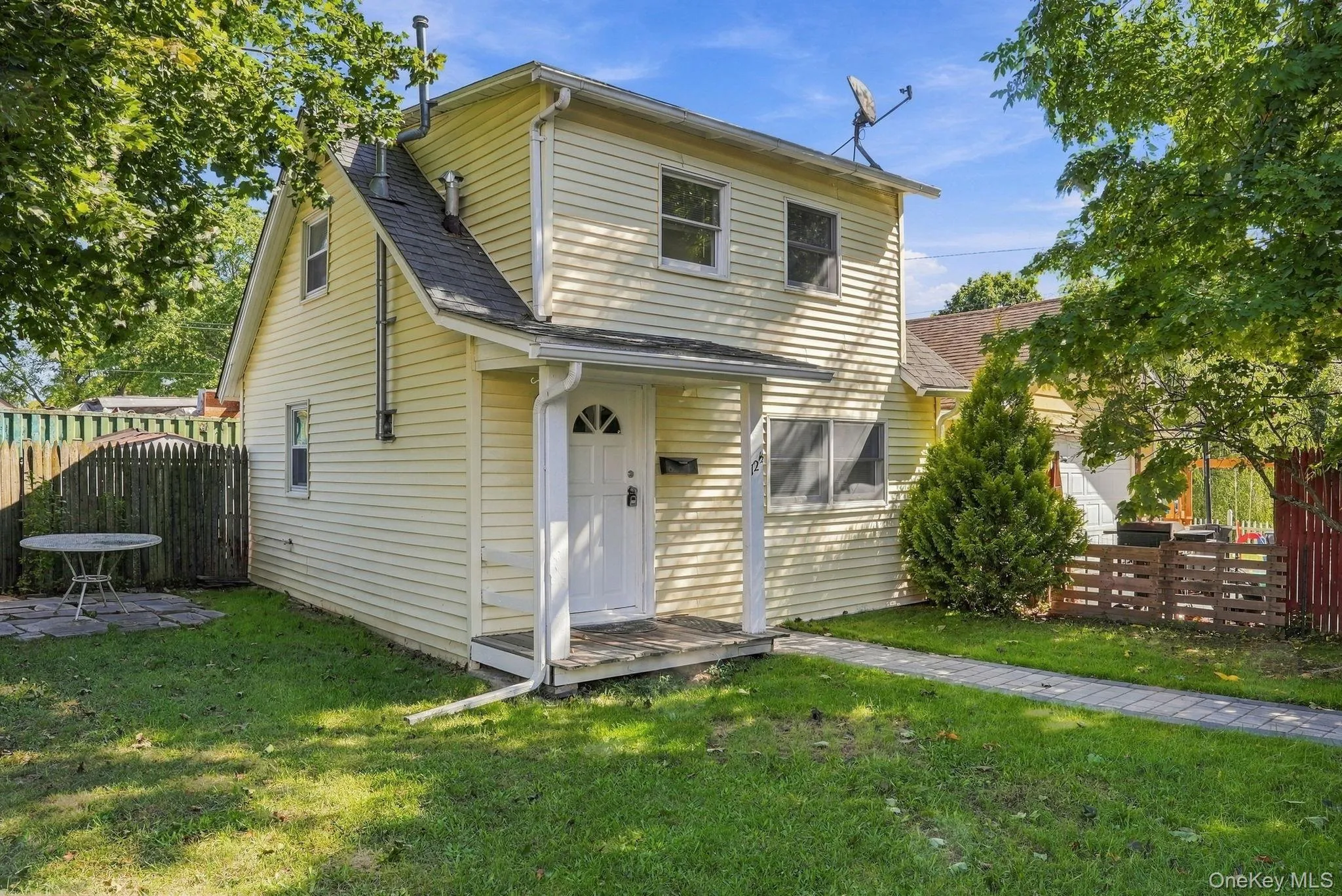 12 1/2 Schultz Street, Port Jervis, NY, 1 Bedroom Bedrooms, 3 Room Rooms,1 BathroomBathrooms,Residential Lease,For Rent,Schultz,0,1018282 12 1/2 Schultz Street, Port Jervis, NY, 1 Bedroom Bedrooms, 3 Room Rooms,1 BathroomBathrooms,Residential Lease,For Rent,Schultz,0,1018282