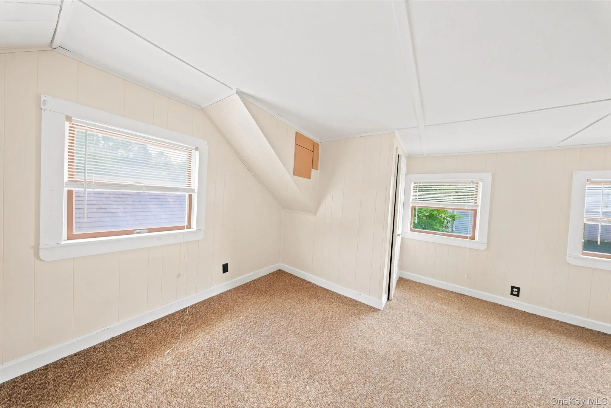 12 1/2 Schultz Street, Port Jervis, NY, 1 Bedroom Bedrooms, 3 Rooms Rooms,1 BathroomBathrooms,Residential Lease,For Rent,Schultz,0,1018282 12 1/2 Schultz Street, Port Jervis, NY, 1 Bedroom Bedrooms, 3 Rooms Rooms,1 BathroomBathrooms,Residential Lease,For Rent,Schultz,0,1018282