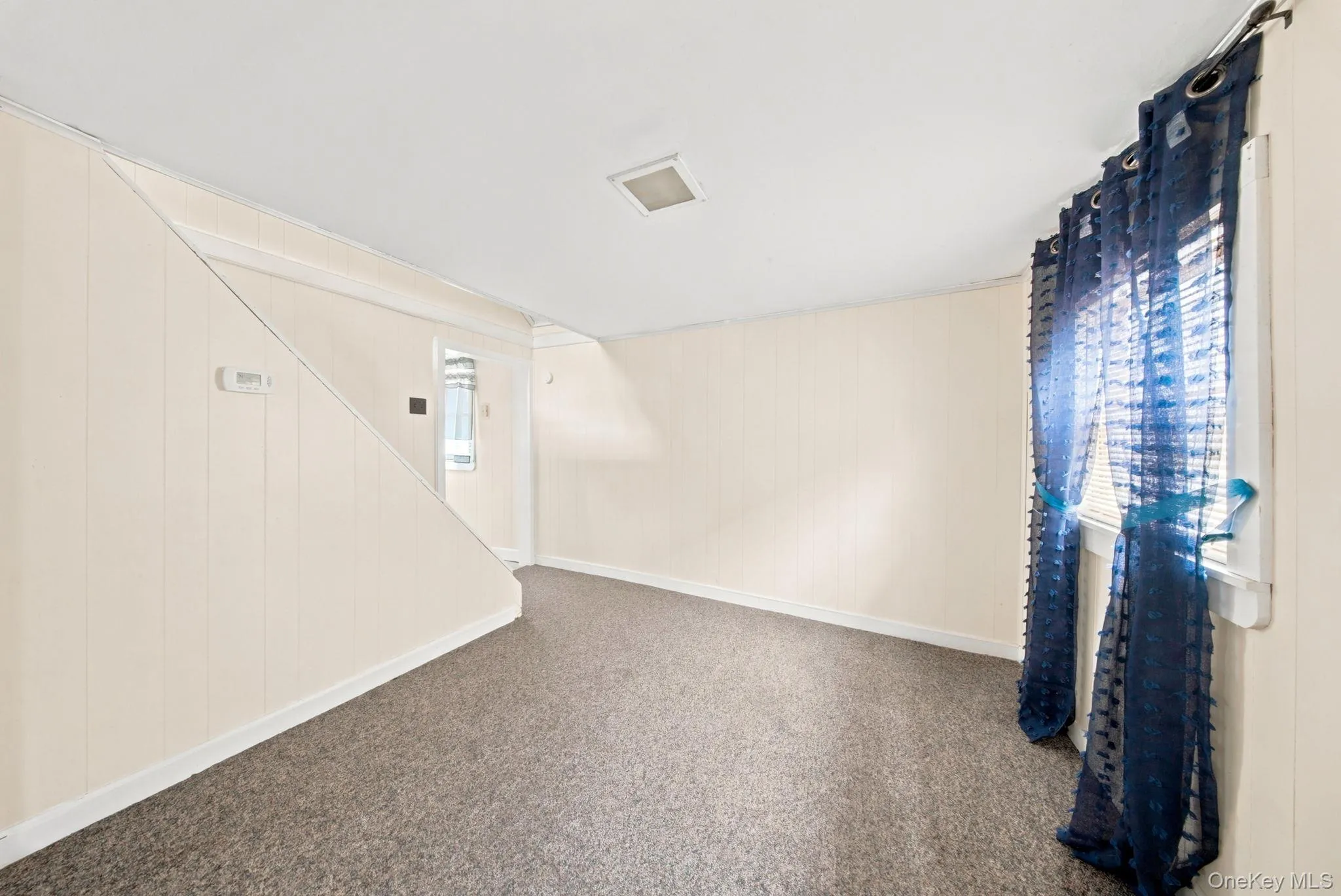 12 1/2 Schultz Street, Port Jervis, NY, 1 Bedroom Bedrooms, 3 Rooms Rooms,1 BathroomBathrooms,Residential Lease,For Rent,Schultz,0,1018282 12 1/2 Schultz Street, Port Jervis, NY, 1 Bedroom Bedrooms, 3 Rooms Rooms,1 BathroomBathrooms,Residential Lease,For Rent,Schultz,0,1018282
