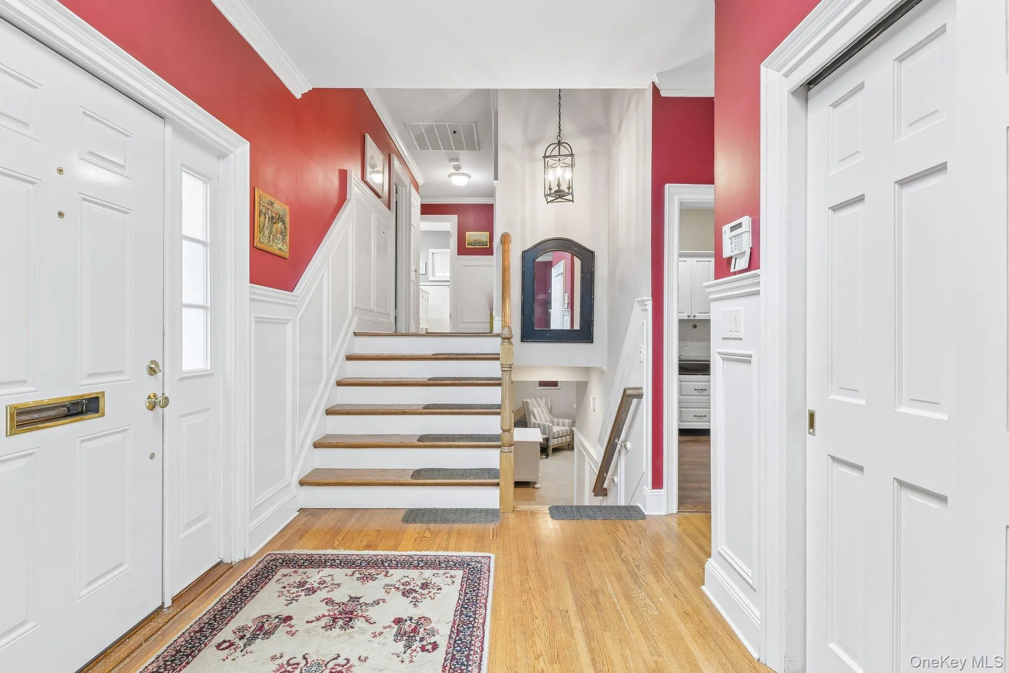 150 High Street, North Hempstead, NY, 3 Bedrooms Bedrooms, 7 Rooms Rooms,2 BathroomsBathrooms,Residential,For Rent,High,0,1018289 150 High Street, North Hempstead, NY, 3 Bedrooms Bedrooms, 7 Rooms Rooms,2 BathroomsBathrooms,Residential,For Rent,High,0,1018289