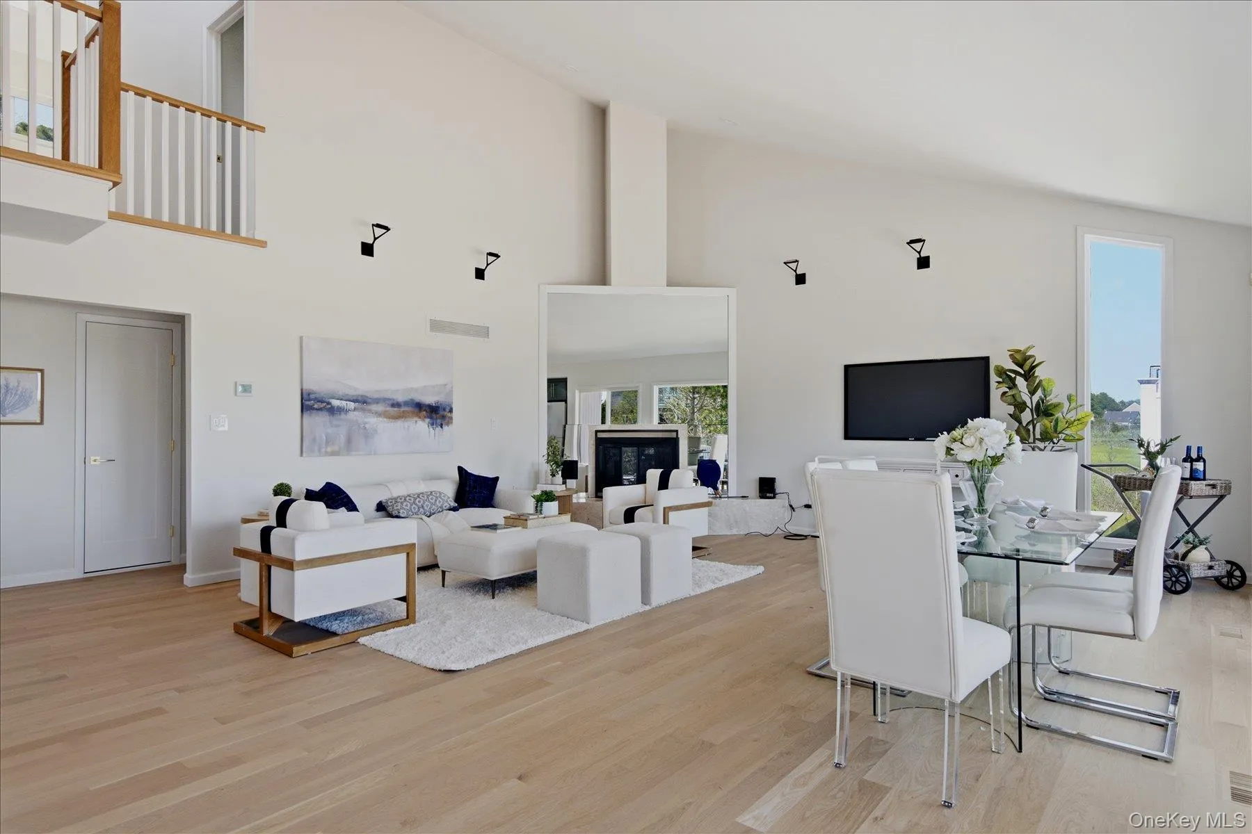 16 Meadow Lane, Southampton, NY, 4 Bedrooms Bedrooms, 10 Rooms Rooms,3 BathroomsBathrooms,Residential,For Rent,Meadow,0,KEY1018290 16 Meadow Lane, Southampton, NY, 4 Bedrooms Bedrooms, 10 Rooms Rooms,3 BathroomsBathrooms,Residential,For Rent,Meadow,0,KEY1018290