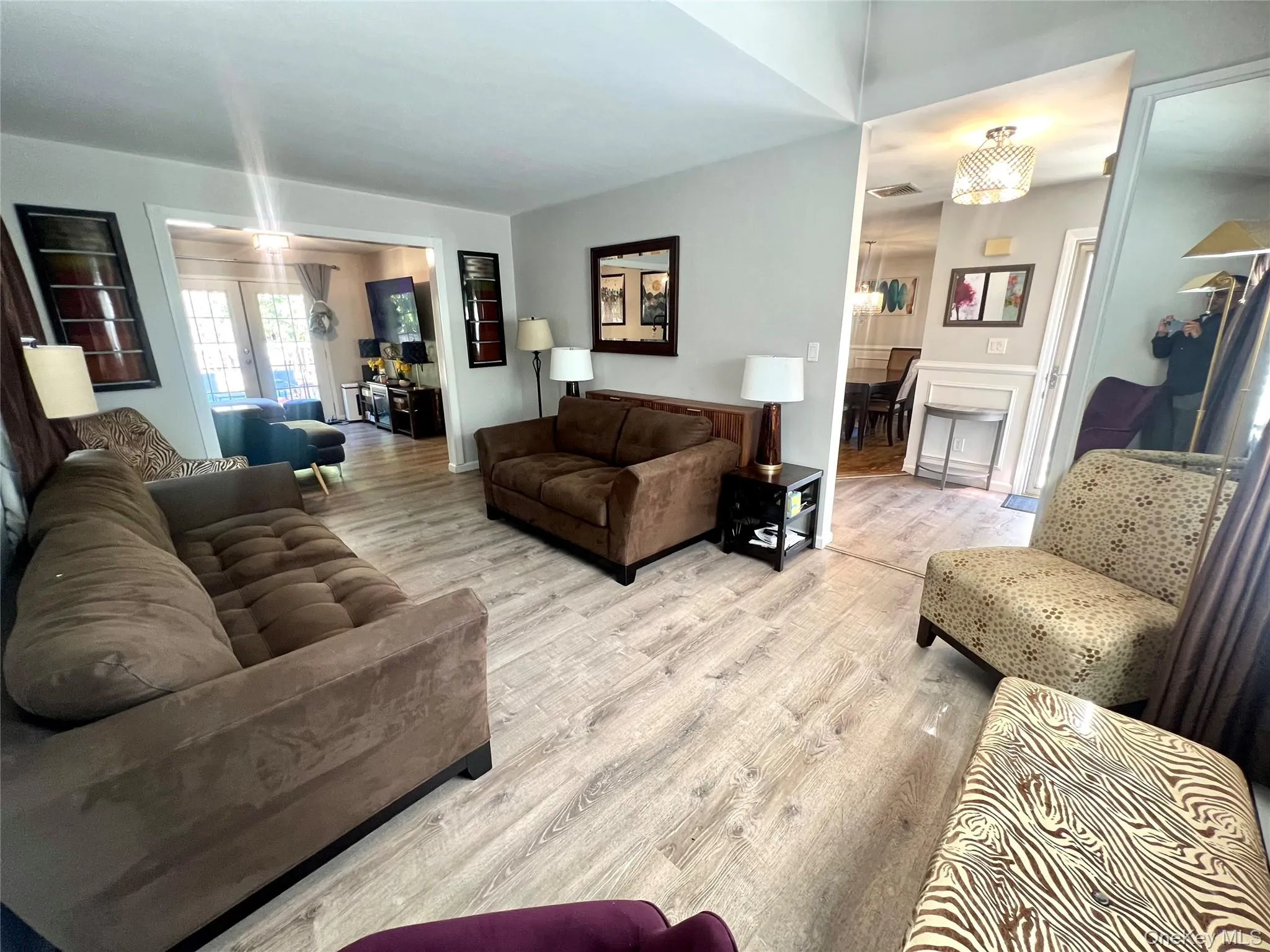 2 Peters Lane, Brookhaven, NY, 4 Bedrooms Bedrooms, 8 Rooms Rooms,2 BathroomsBathrooms,Residential,For Rent,Peters,0,KEY1018295 2 Peters Lane, Brookhaven, NY, 4 Bedrooms Bedrooms, 8 Rooms Rooms,2 BathroomsBathrooms,Residential,For Rent,Peters,0,KEY1018295