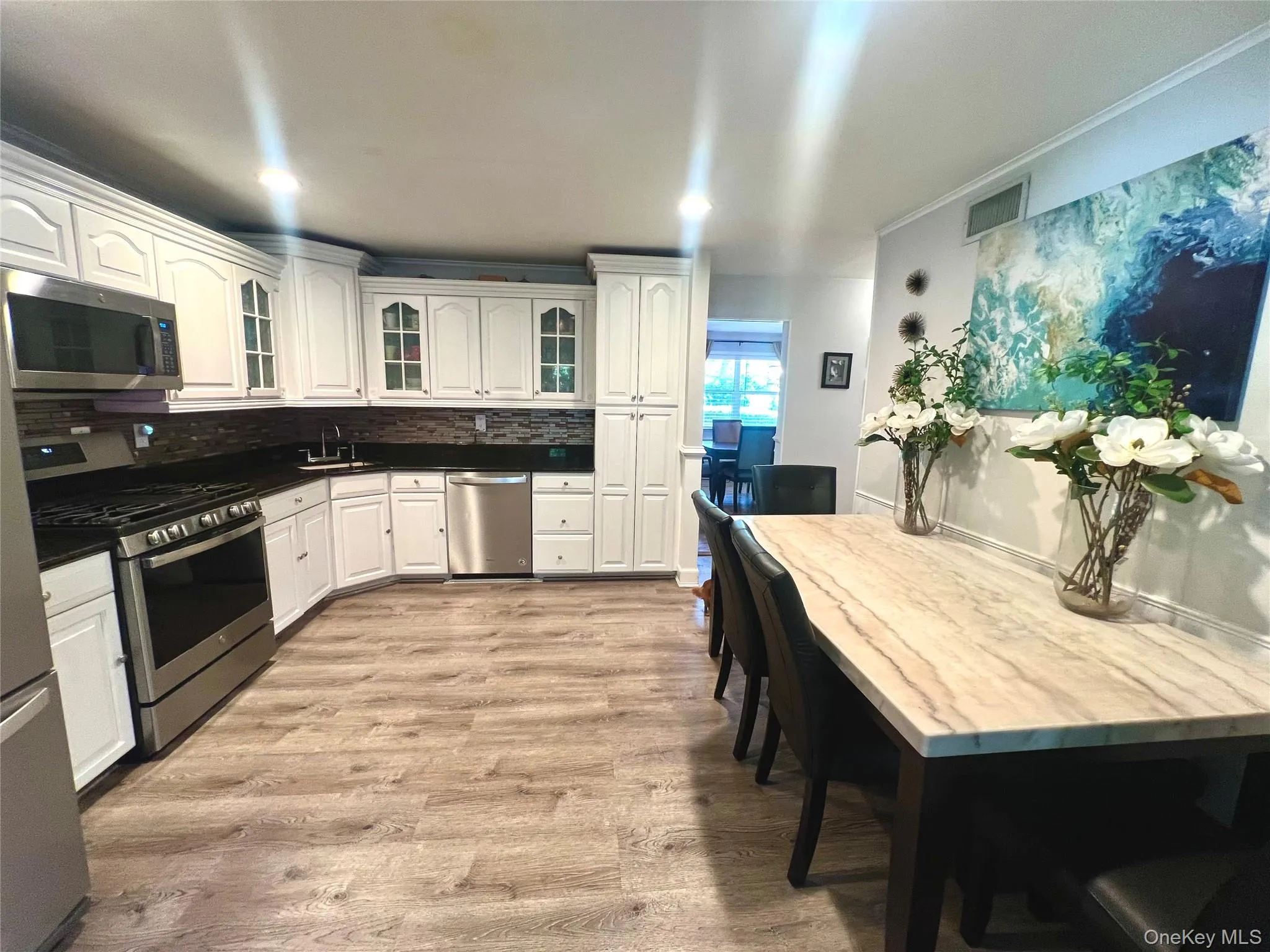 2 Peters Lane, Brookhaven, NY, 4 Bedrooms Bedrooms, 8 Rooms Rooms,2 BathroomsBathrooms,Residential,For Rent,Peters,0,KEY1018295 2 Peters Lane, Brookhaven, NY, 4 Bedrooms Bedrooms, 8 Rooms Rooms,2 BathroomsBathrooms,Residential,For Rent,Peters,0,KEY1018295