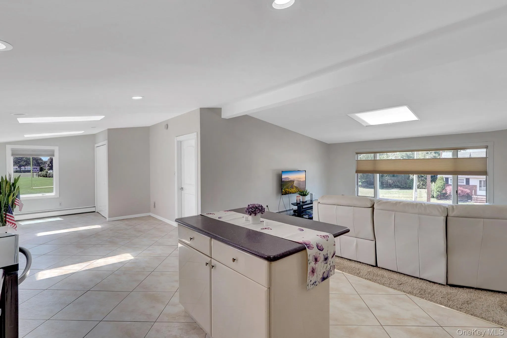 1602 Noble Street, Hempstead, NY, 6 Bedrooms Bedrooms, 13 Rooms Rooms,3 BathroomsBathrooms,Residential,For Rent,Noble,0,KEY1018298 1602 Noble Street, Hempstead, NY, 6 Bedrooms Bedrooms, 13 Rooms Rooms,3 BathroomsBathrooms,Residential,For Rent,Noble,0,KEY1018298