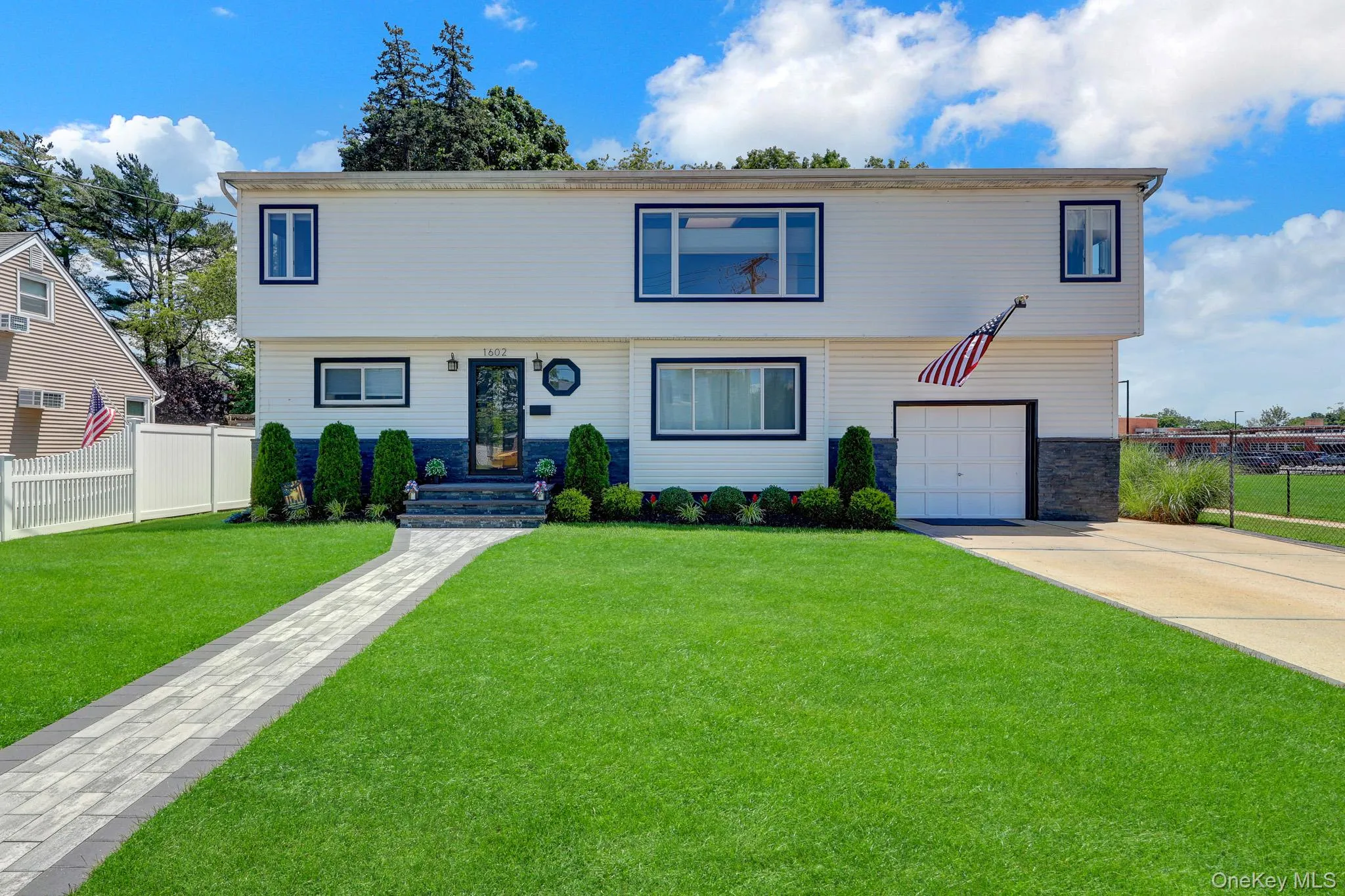 1602 Noble Street, Hempstead, NY, 6 Bedrooms Bedrooms, 13 Rooms Rooms,3 BathroomsBathrooms,Residential,For Rent,Noble,0,KEY1018298 1602 Noble Street, Hempstead, NY, 6 Bedrooms Bedrooms, 13 Rooms Rooms,3 BathroomsBathrooms,Residential,For Rent,Noble,0,KEY1018298