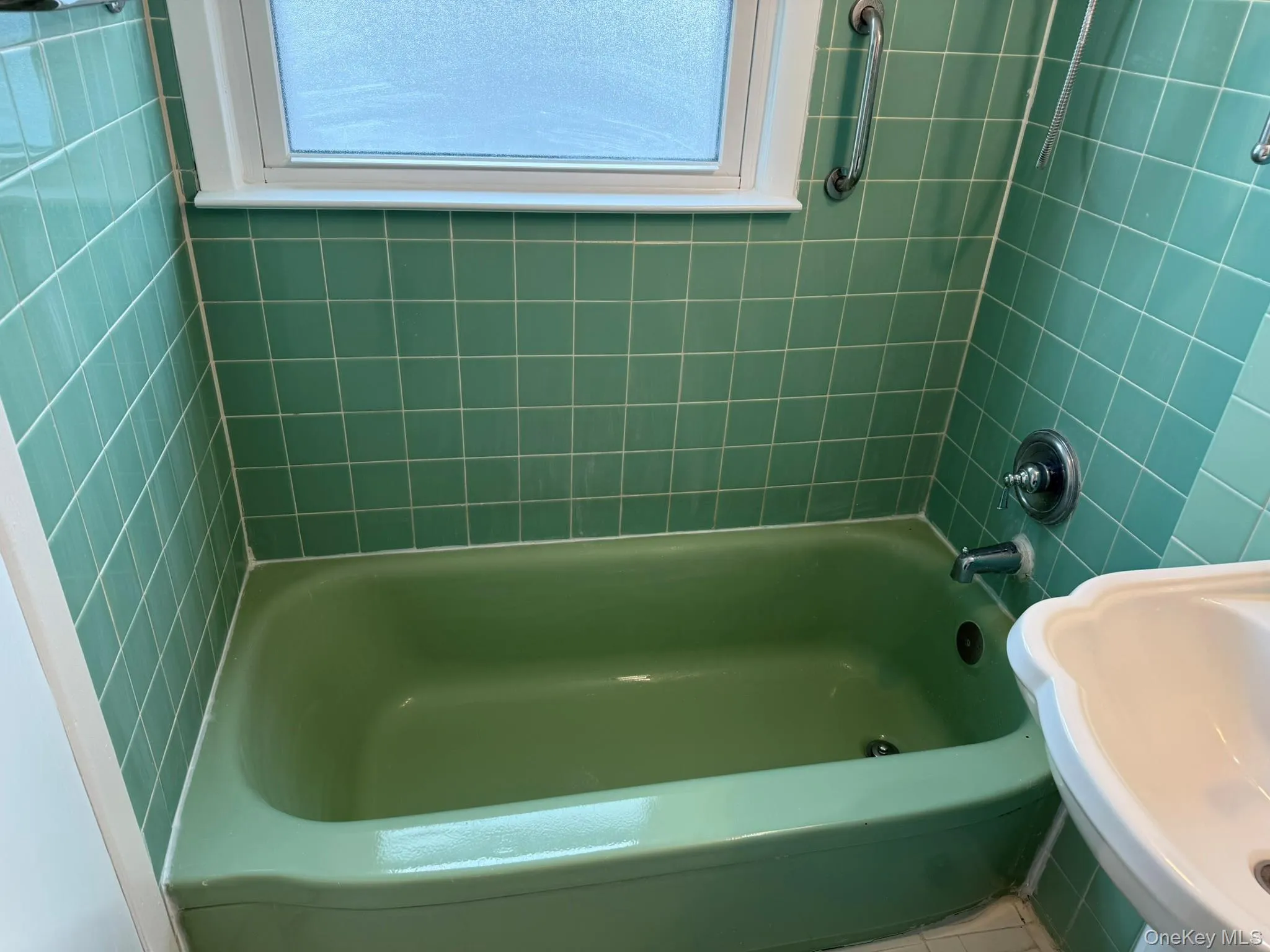 476 Bernard Street, Hempstead, NY, 3 Bedrooms Bedrooms, 8 Rooms Rooms,3 BathroomsBathrooms,Residential,For Rent,Bernard,0,KEY1018299 476 Bernard Street, Hempstead, NY, 3 Bedrooms Bedrooms, 8 Rooms Rooms,3 BathroomsBathrooms,Residential,For Rent,Bernard,0,KEY1018299