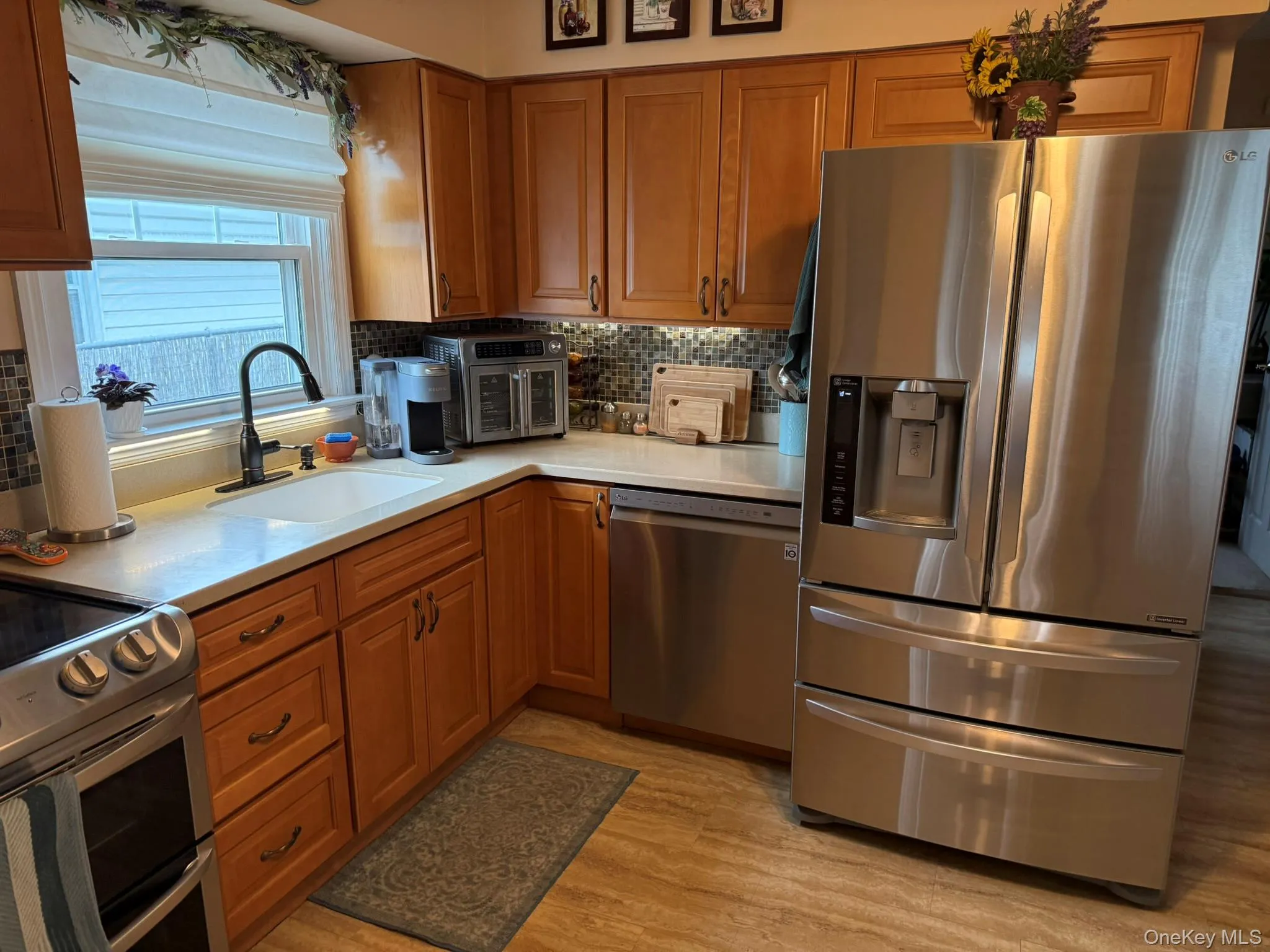 476 Bernard Street, Hempstead, NY, 3 Bedrooms Bedrooms, 8 Rooms Rooms,3 BathroomsBathrooms,Residential,For Rent,Bernard,0,KEY1018299 476 Bernard Street, Hempstead, NY, 3 Bedrooms Bedrooms, 8 Rooms Rooms,3 BathroomsBathrooms,Residential,For Rent,Bernard,0,KEY1018299