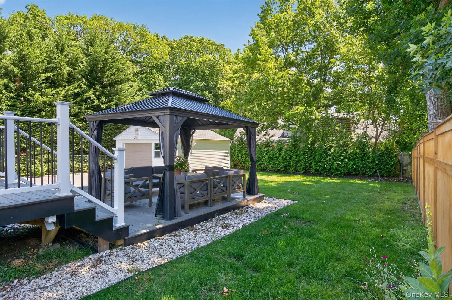 38 Oakwood Street, Huntington, NY, 4 Bedrooms Bedrooms, 7 Rooms Rooms,2 BathroomsBathrooms,Residential,For Rent,Oakwood,0,KEY1018301 38 Oakwood Street, Huntington, NY, 4 Bedrooms Bedrooms, 7 Rooms Rooms,2 BathroomsBathrooms,Residential,For Rent,Oakwood,0,KEY1018301