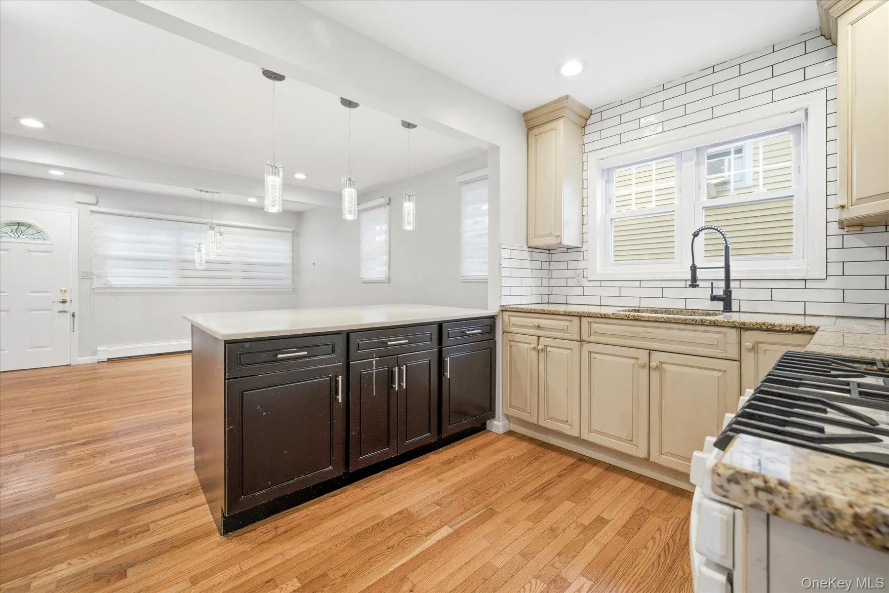 2683 Hewlett Lane, Hempstead, NY, 4 Bedrooms Bedrooms, 7 Rooms Rooms,2 BathroomsBathrooms,Residential Lease,For Rent,Hewlett,0,1018310 2683 Hewlett Lane, Hempstead, NY, 4 Bedrooms Bedrooms, 7 Rooms Rooms,2 BathroomsBathrooms,Residential Lease,For Rent,Hewlett,0,1018310