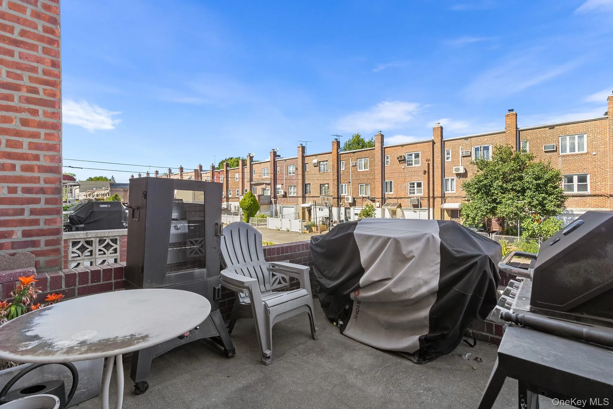 6159 81st Street, New York, NY, 3 Bedrooms Bedrooms, 6 Rooms Rooms,2 BathroomsBathrooms,Residential,For Rent,81st,0,KEY1018312 6159 81st Street, New York, NY, 3 Bedrooms Bedrooms, 6 Rooms Rooms,2 BathroomsBathrooms,Residential,For Rent,81st,0,KEY1018312