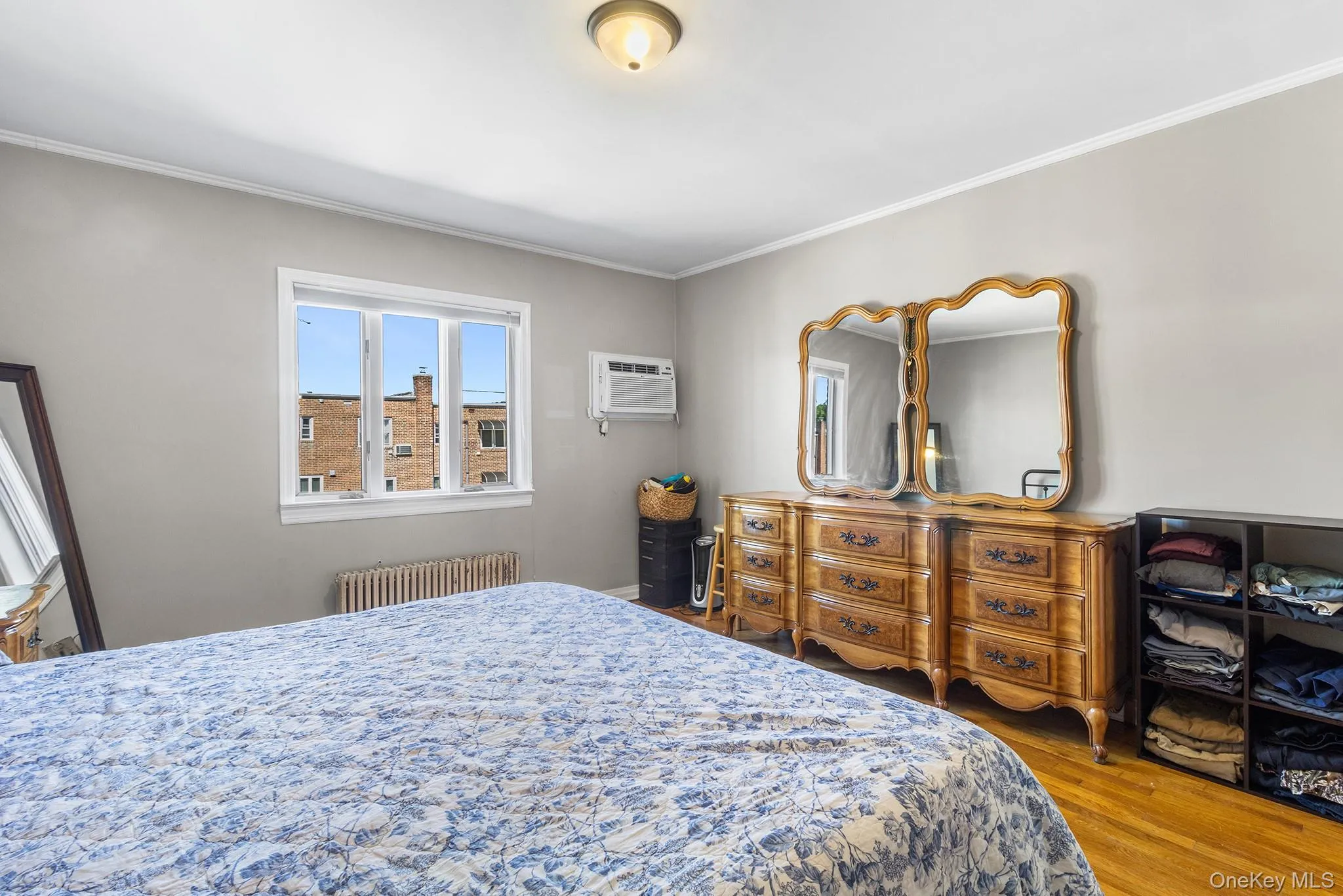 6159 81st Street, New York, NY, 3 Bedrooms Bedrooms, 6 Rooms Rooms,2 BathroomsBathrooms,Residential,For Rent,81st,0,KEY1018312 6159 81st Street, New York, NY, 3 Bedrooms Bedrooms, 6 Rooms Rooms,2 BathroomsBathrooms,Residential,For Rent,81st,0,KEY1018312