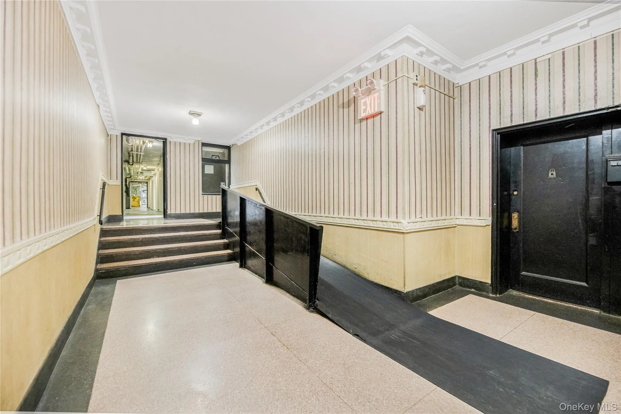 96-11 65th Road, New York, NY, 1 Bedroom Bedrooms, 5 Rooms Rooms,1 BathroomBathrooms,Residential,For Rent,65th,0,KEY1018313 96-11 65th Road, New York, NY, 1 Bedroom Bedrooms, 5 Rooms Rooms,1 BathroomBathrooms,Residential,For Rent,65th,0,KEY1018313