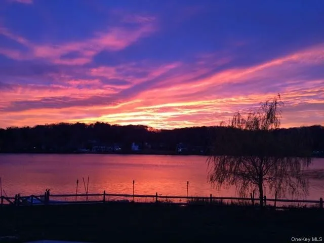 Stunning Sunsets. Stunning Sunsets.