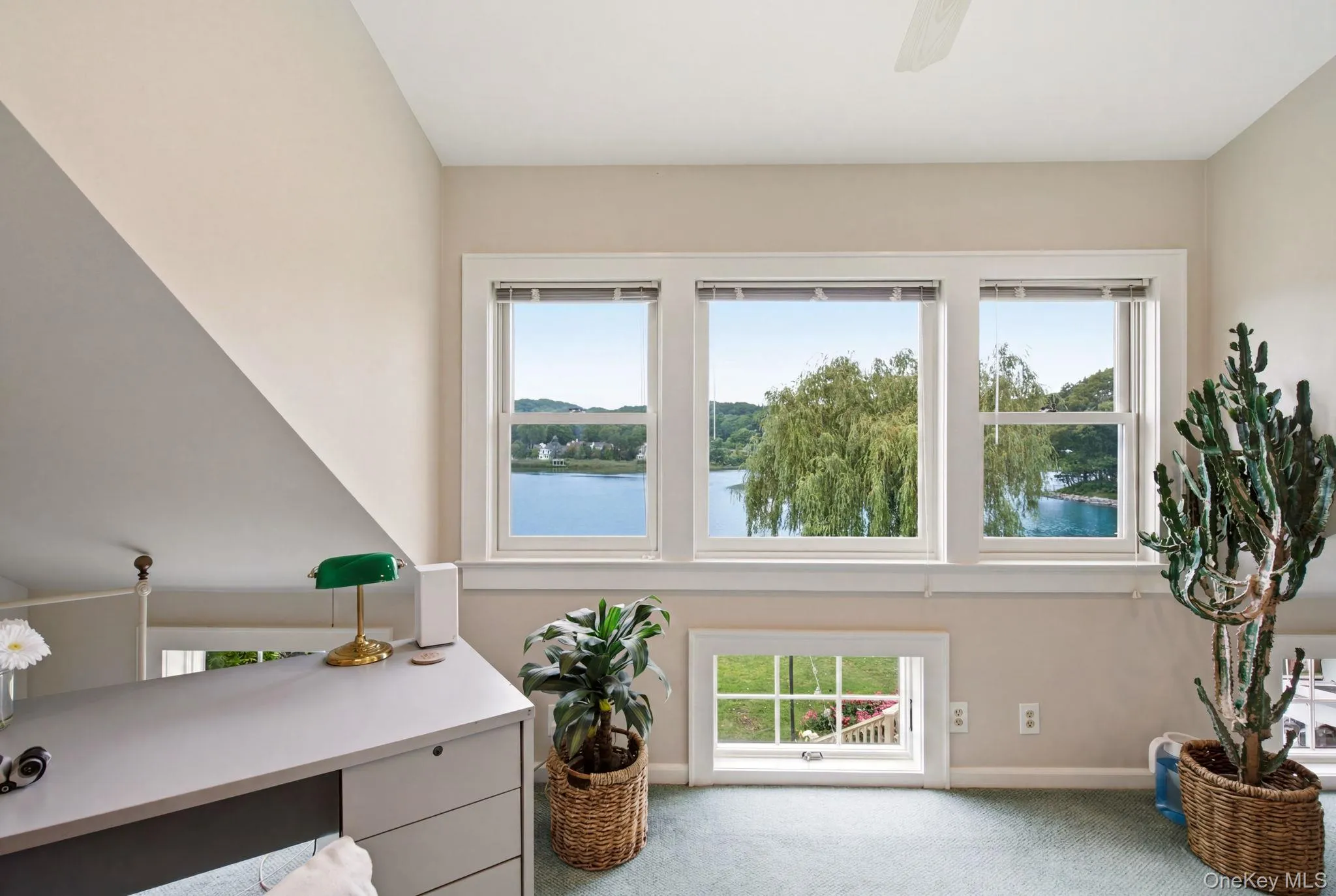 Bonus room with a view! Bonus room with a view!