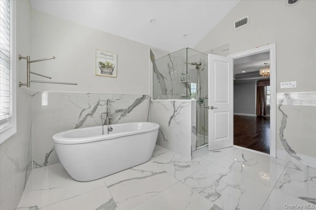 84 Choir Lane, Hempstead, NY, 5 Bedrooms Bedrooms, 12 Rooms Rooms,4 BathroomsBathrooms,Residential,For Rent,Choir,0,1018321 84 Choir Lane, Hempstead, NY, 5 Bedrooms Bedrooms, 12 Rooms Rooms,4 BathroomsBathrooms,Residential,For Rent,Choir,0,1018321
