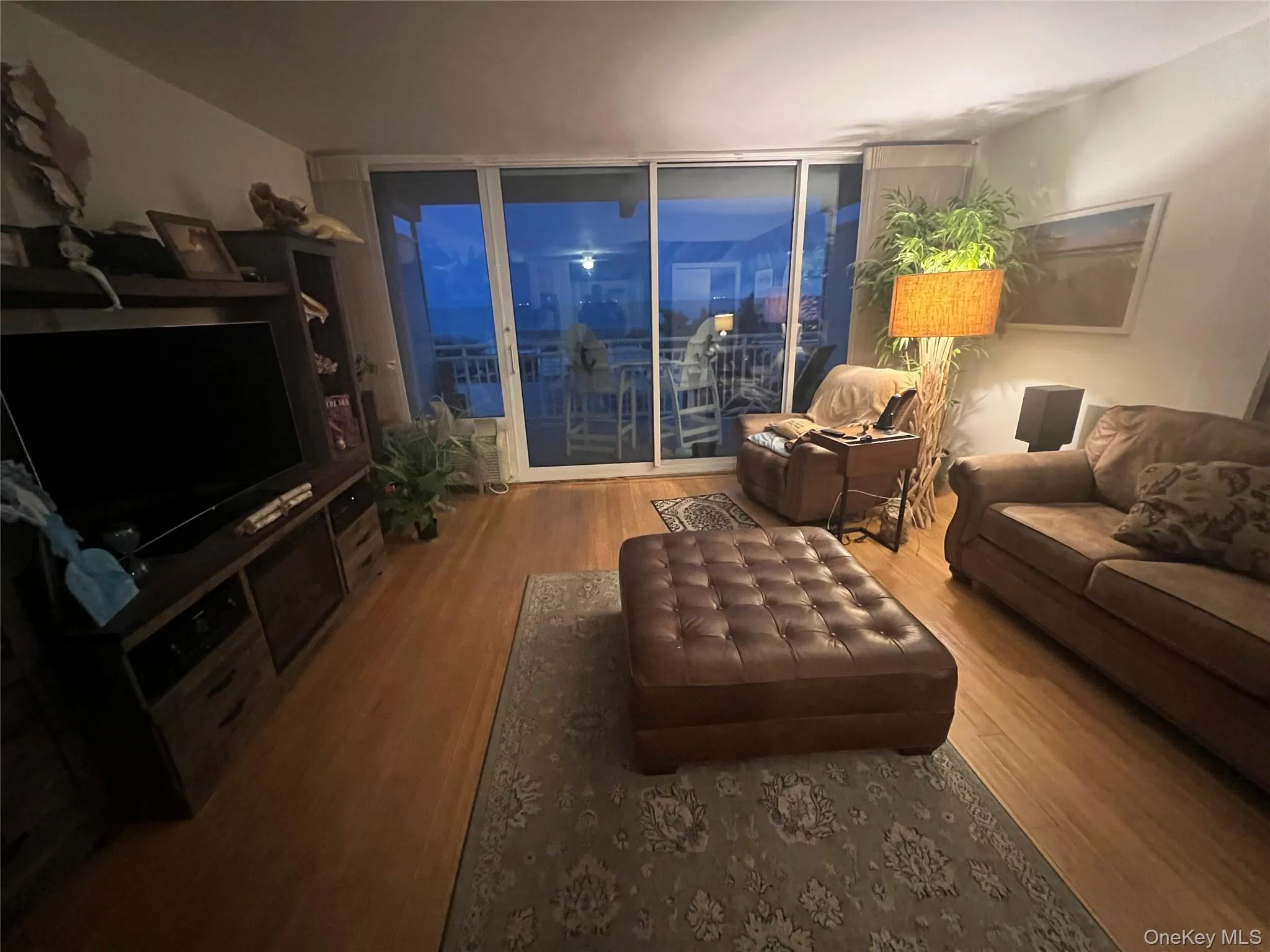 830 Shore Road, Long Beach, NY, 1 Bedroom Bedrooms, 1 Room Rooms,1 BathroomBathrooms,Residential Lease,For Rent,Shore,0,KEY1018323 830 Shore Road, Long Beach, NY, 1 Bedroom Bedrooms, 1 Room Rooms,1 BathroomBathrooms,Residential Lease,For Rent,Shore,0,KEY1018323