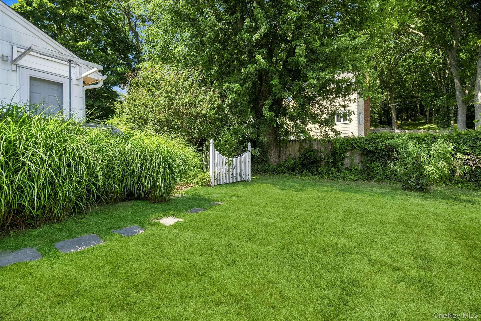 304 Concord Street, Huntington, NY, 6 Bedrooms Bedrooms, 11 Rooms Rooms,2 BathroomsBathrooms,Residential,For Rent,Concord,0,1018326 304 Concord Street, Huntington, NY, 6 Bedrooms Bedrooms, 11 Rooms Rooms,2 BathroomsBathrooms,Residential,For Rent,Concord,0,1018326