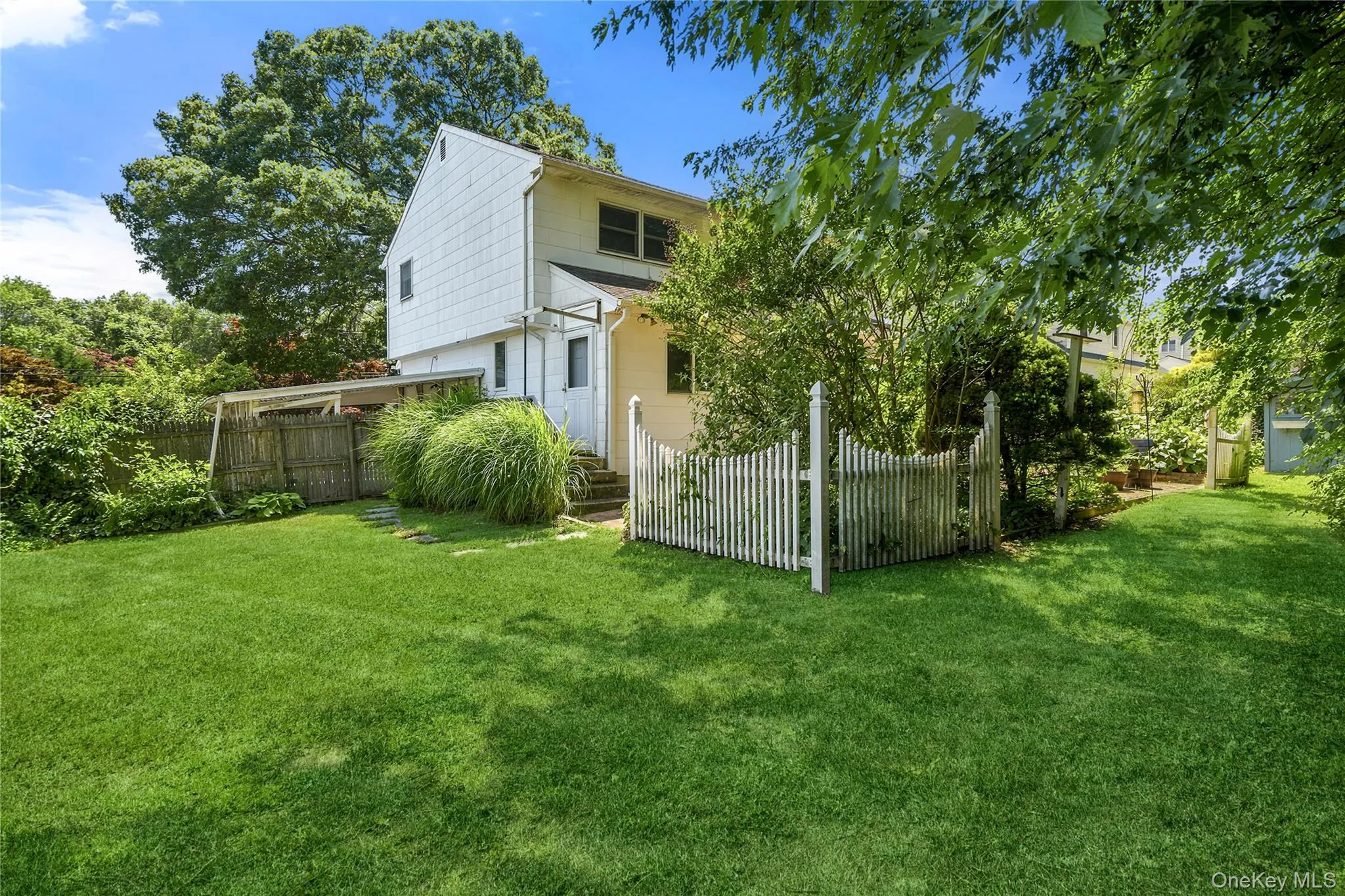 304 Concord Street, Huntington, NY, 6 Bedrooms Bedrooms, 11 Rooms Rooms,2 BathroomsBathrooms,Residential,For Rent,Concord,0,1018326 304 Concord Street, Huntington, NY, 6 Bedrooms Bedrooms, 11 Rooms Rooms,2 BathroomsBathrooms,Residential,For Rent,Concord,0,1018326