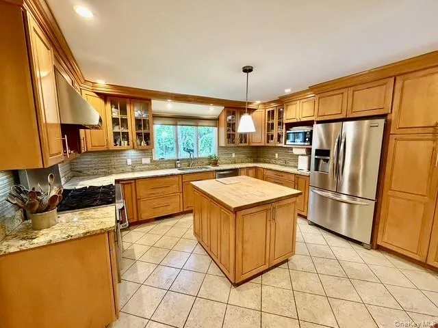 1060 Case's Lane Ext, Southold, NY, 4 Bedrooms Bedrooms, 9 Rooms Rooms,2 BathroomsBathrooms,Residential,For Rent,Case's Lane Ext,0,1018327 1060 Case's Lane Ext, Southold, NY, 4 Bedrooms Bedrooms, 9 Rooms Rooms,2 BathroomsBathrooms,Residential,For Rent,Case's Lane Ext,0,1018327
