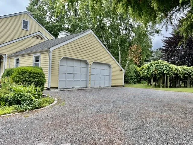 1060 Case's Lane Ext, Southold, NY, 4 Bedrooms Bedrooms, 9 Rooms Rooms,2 BathroomsBathrooms,Residential,For Rent,Case's Lane Ext,0,1018327 1060 Case's Lane Ext, Southold, NY, 4 Bedrooms Bedrooms, 9 Rooms Rooms,2 BathroomsBathrooms,Residential,For Rent,Case's Lane Ext,0,1018327