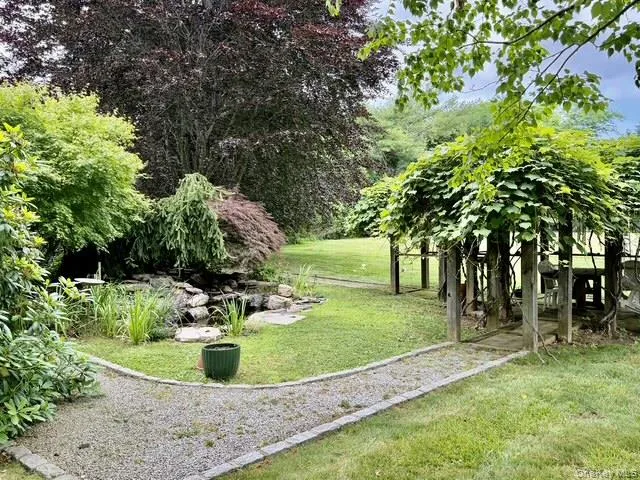 1060 Case's Lane Ext, Southold, NY, 4 Bedrooms Bedrooms, 9 Rooms Rooms,2 BathroomsBathrooms,Residential,For Rent,Case's Lane Ext,0,1018327 1060 Case's Lane Ext, Southold, NY, 4 Bedrooms Bedrooms, 9 Rooms Rooms,2 BathroomsBathrooms,Residential,For Rent,Case's Lane Ext,0,1018327