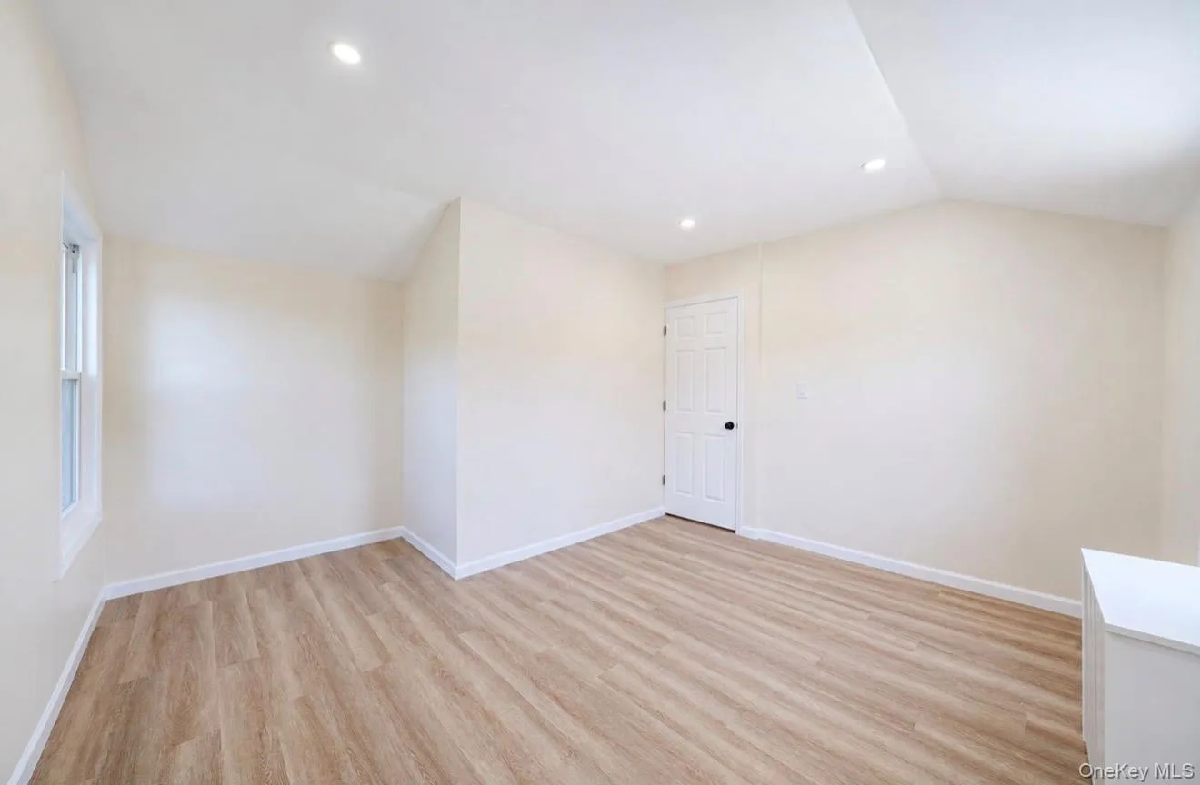 530 Washington Avenue, Hempstead, NY, 3 Bedrooms Bedrooms, 9 Rooms Rooms,2 BathroomsBathrooms,Residential,For Rent,Washington,0,1018328 530 Washington Avenue, Hempstead, NY, 3 Bedrooms Bedrooms, 9 Rooms Rooms,2 BathroomsBathrooms,Residential,For Rent,Washington,0,1018328