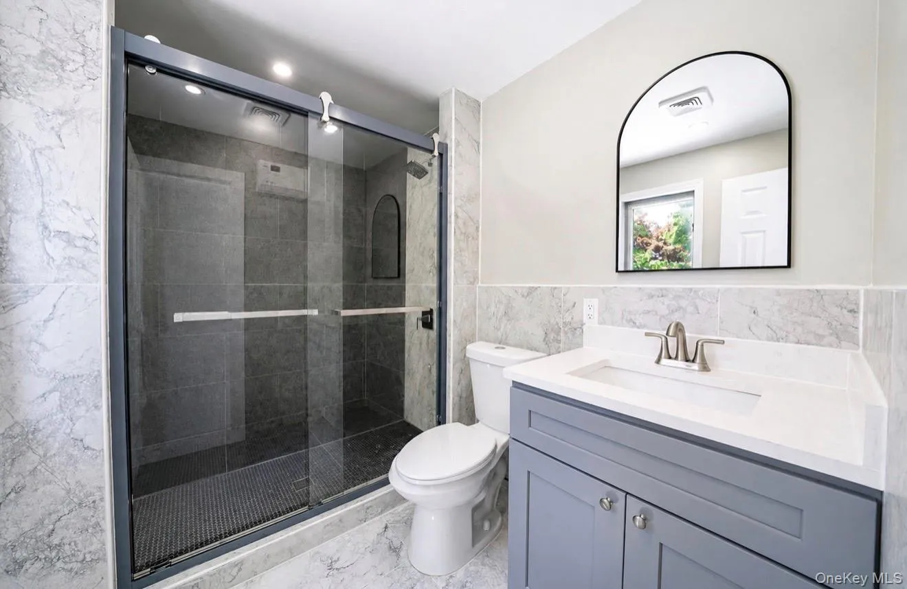 530 Washington Avenue, Hempstead, NY, 3 Bedrooms Bedrooms, 9 Rooms Rooms,2 BathroomsBathrooms,Residential,For Rent,Washington,0,1018328 530 Washington Avenue, Hempstead, NY, 3 Bedrooms Bedrooms, 9 Rooms Rooms,2 BathroomsBathrooms,Residential,For Rent,Washington,0,1018328