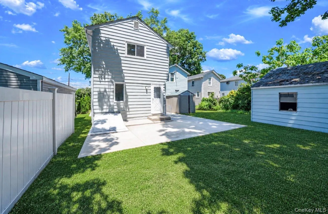530 Washington Avenue, Hempstead, NY, 3 Bedrooms Bedrooms, 9 Rooms Rooms,2 BathroomsBathrooms,Residential,For Rent,Washington,0,1018328 530 Washington Avenue, Hempstead, NY, 3 Bedrooms Bedrooms, 9 Rooms Rooms,2 BathroomsBathrooms,Residential,For Rent,Washington,0,1018328
