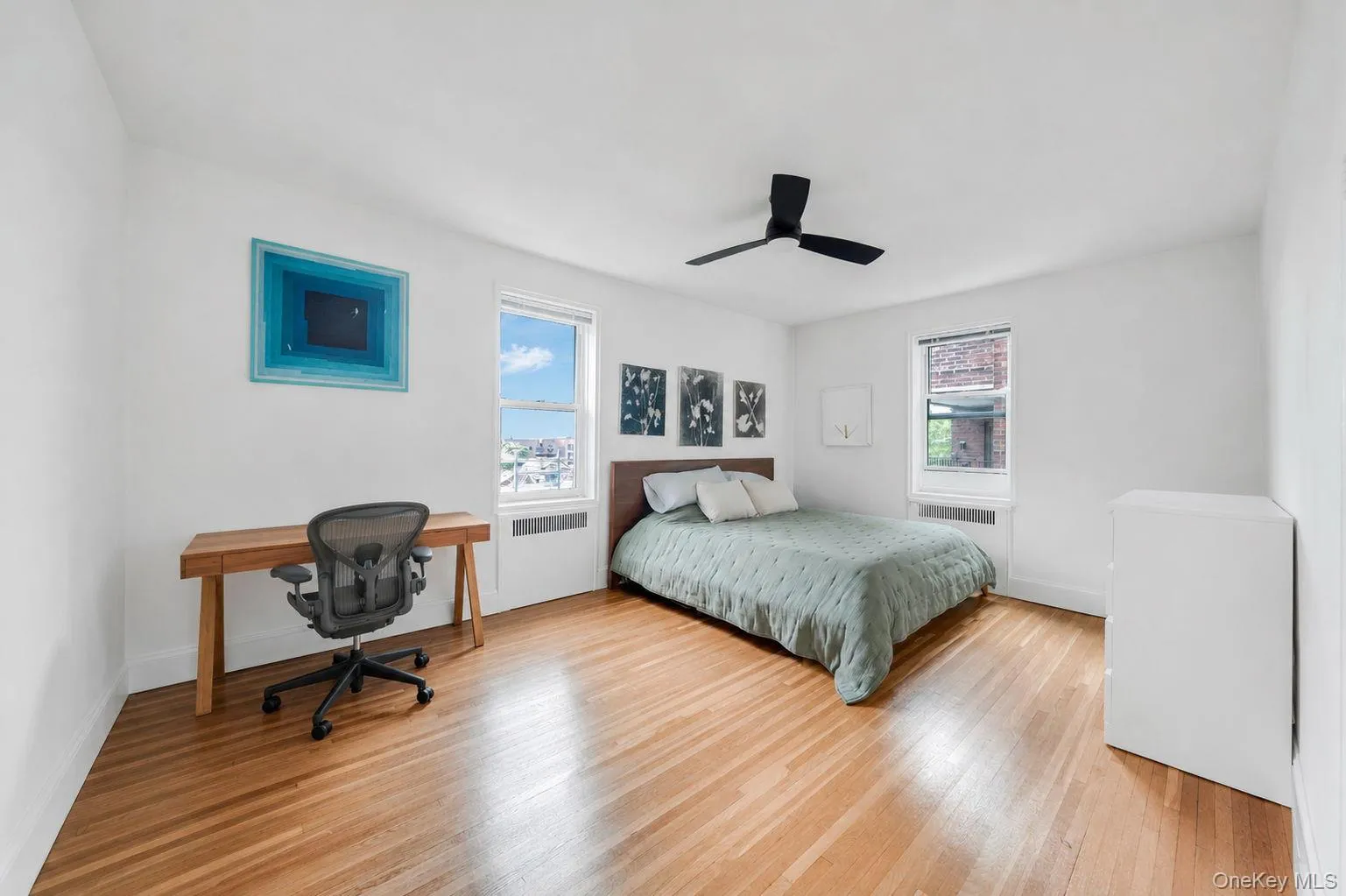 7615 35th Avenue, New York, NY, 2 Bedrooms Bedrooms, 7 Rooms Rooms,1 BathroomBathrooms,Residential,For Rent,35th,0,KEY1018329 7615 35th Avenue, New York, NY, 2 Bedrooms Bedrooms, 7 Rooms Rooms,1 BathroomBathrooms,Residential,For Rent,35th,0,KEY1018329