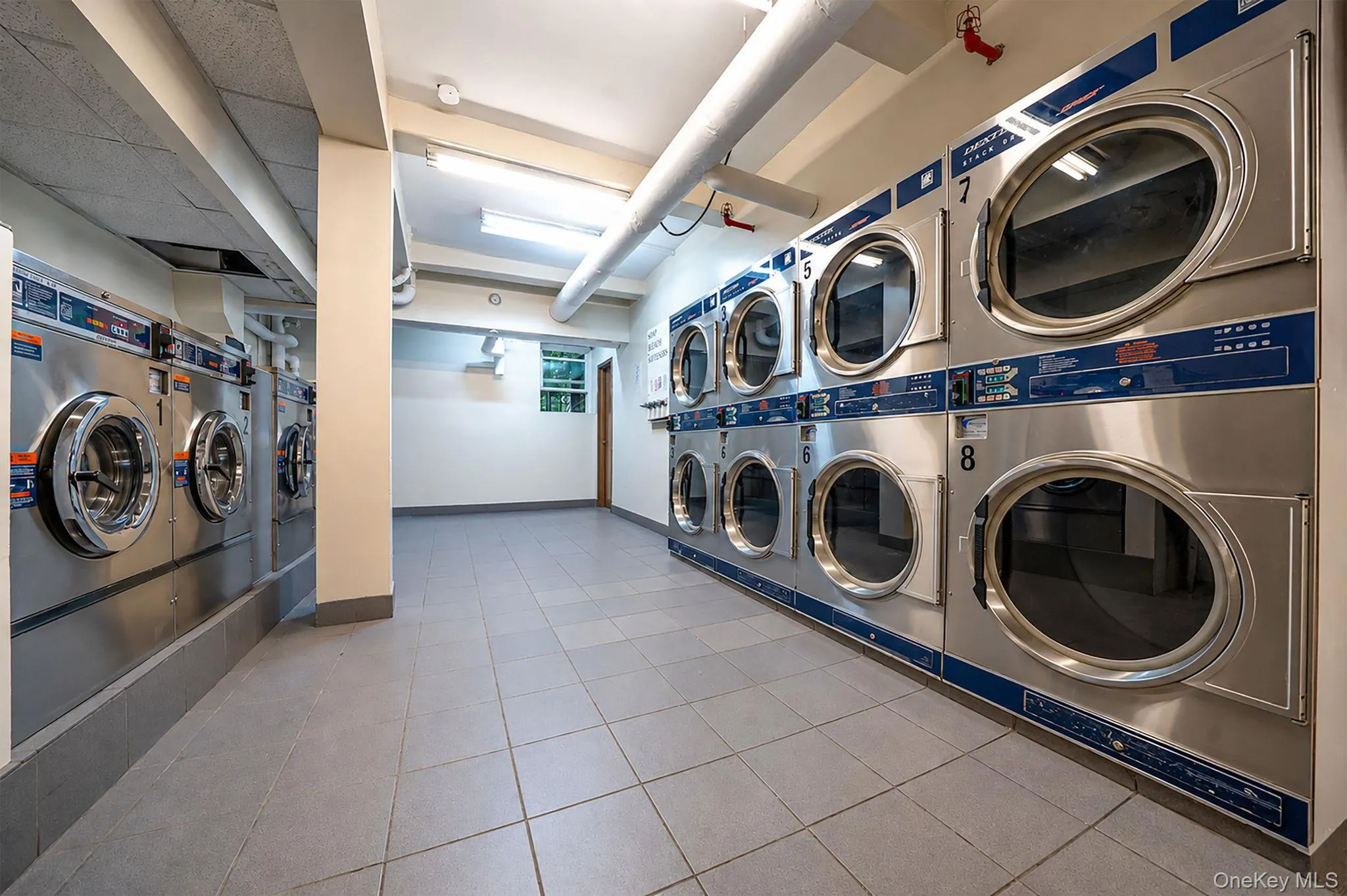 7615 35th Avenue, New York, NY, 2 Bedrooms Bedrooms, 7 Rooms Rooms,1 BathroomBathrooms,Residential,For Rent,35th,0,KEY1018329 7615 35th Avenue, New York, NY, 2 Bedrooms Bedrooms, 7 Rooms Rooms,1 BathroomBathrooms,Residential,For Rent,35th,0,KEY1018329