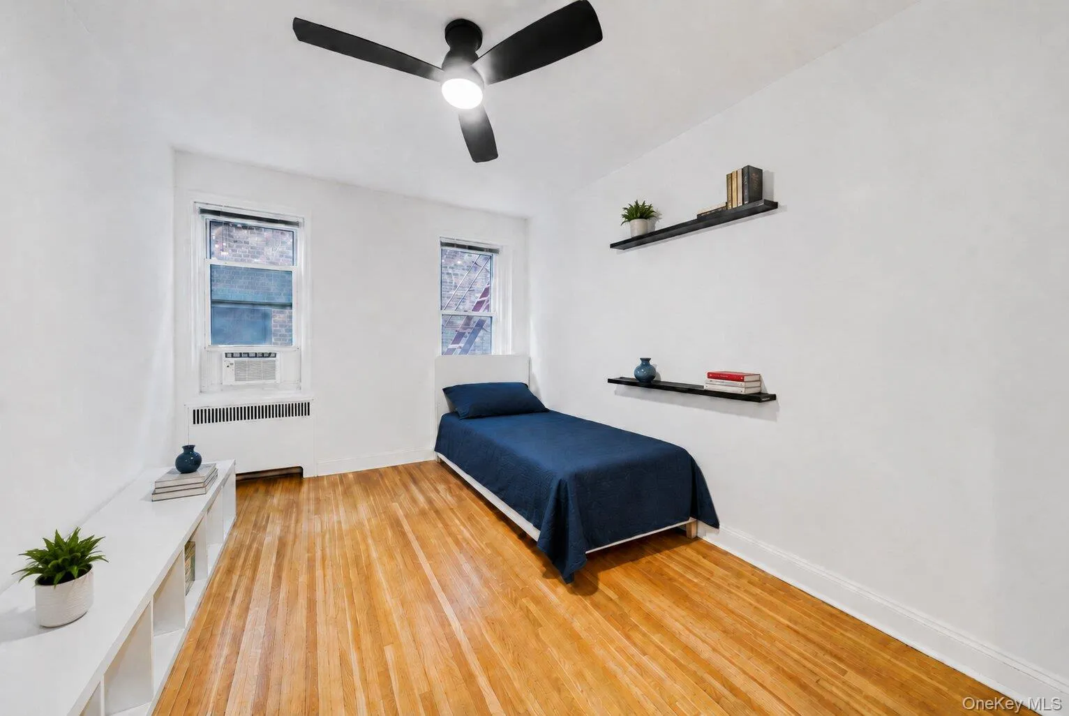 7615 35th Avenue, New York, NY, 2 Bedrooms Bedrooms, 7 Rooms Rooms,1 BathroomBathrooms,Residential,For Rent,35th,0,KEY1018329 7615 35th Avenue, New York, NY, 2 Bedrooms Bedrooms, 7 Rooms Rooms,1 BathroomBathrooms,Residential,For Rent,35th,0,KEY1018329