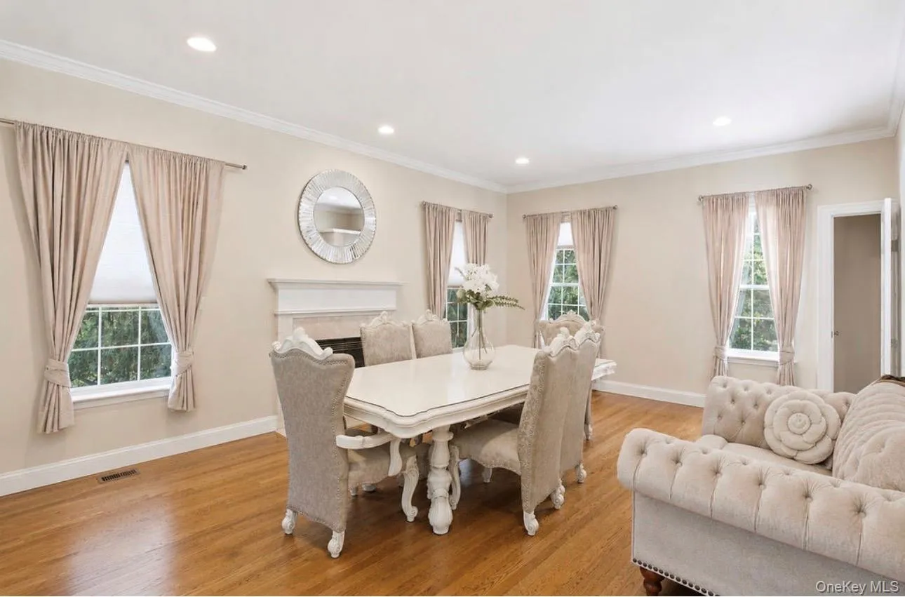 10 Chapel Hill Road, Brookhaven, NY, 4 Bedrooms Bedrooms, 8 Rooms Rooms,2 BathroomsBathrooms,Residential,For Rent,Chapel Hill,0,KEY1018331 10 Chapel Hill Road, Brookhaven, NY, 4 Bedrooms Bedrooms, 8 Rooms Rooms,2 BathroomsBathrooms,Residential,For Rent,Chapel Hill,0,KEY1018331
