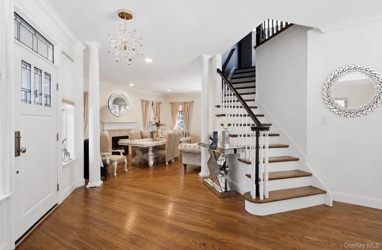 10 Chapel Hill Road, Brookhaven, NY, 4 Bedrooms Bedrooms, 8 Rooms Rooms,2 BathroomsBathrooms,Residential,For Rent,Chapel Hill,0,KEY1018331 10 Chapel Hill Road, Brookhaven, NY, 4 Bedrooms Bedrooms, 8 Rooms Rooms,2 BathroomsBathrooms,Residential,For Rent,Chapel Hill,0,KEY1018331
