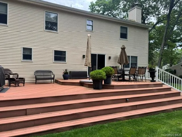 41 Shady Lane, Huntington, NY, 4 Bedrooms Bedrooms, 8 Rooms Rooms,2 BathroomsBathrooms,Residential,For Rent,Shady,0,KEY1018333 41 Shady Lane, Huntington, NY, 4 Bedrooms Bedrooms, 8 Rooms Rooms,2 BathroomsBathrooms,Residential,For Rent,Shady,0,KEY1018333