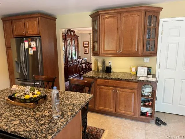 41 Shady Lane, Huntington, NY, 4 Bedrooms Bedrooms, 8 Rooms Rooms,2 BathroomsBathrooms,Residential,For Rent,Shady,0,KEY1018333 41 Shady Lane, Huntington, NY, 4 Bedrooms Bedrooms, 8 Rooms Rooms,2 BathroomsBathrooms,Residential,For Rent,Shady,0,KEY1018333