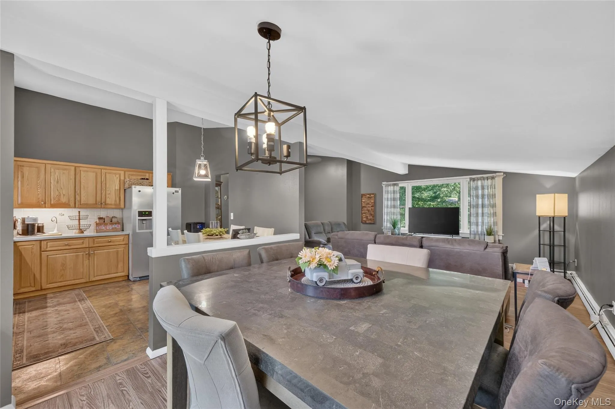 18 Pine Ridge Drive, Wappinger, NY, 3 Bedrooms Bedrooms, 7 Rooms Rooms,1 BathroomBathrooms,Residential,For Rent,Pine Ridge,0,1018334 18 Pine Ridge Drive, Wappinger, NY, 3 Bedrooms Bedrooms, 7 Rooms Rooms,1 BathroomBathrooms,Residential,For Rent,Pine Ridge,0,1018334