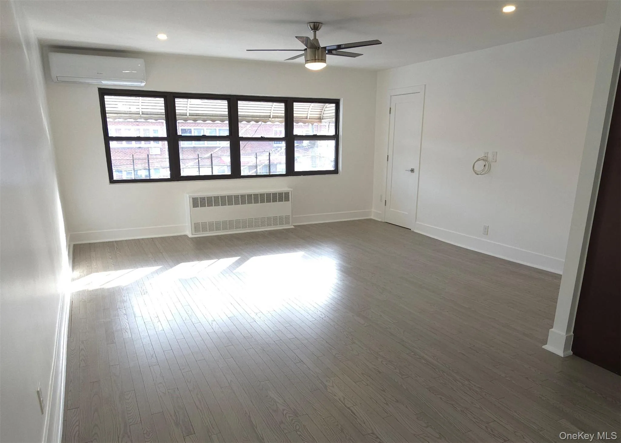 7411 85th Drive, New York, NY, 2 Bedrooms Bedrooms, 5 Rooms Rooms,1 BathroomBathrooms,Residential Lease,For Rent,85th,0,1018337 7411 85th Drive, New York, NY, 2 Bedrooms Bedrooms, 5 Rooms Rooms,1 BathroomBathrooms,Residential Lease,For Rent,85th,0,1018337
